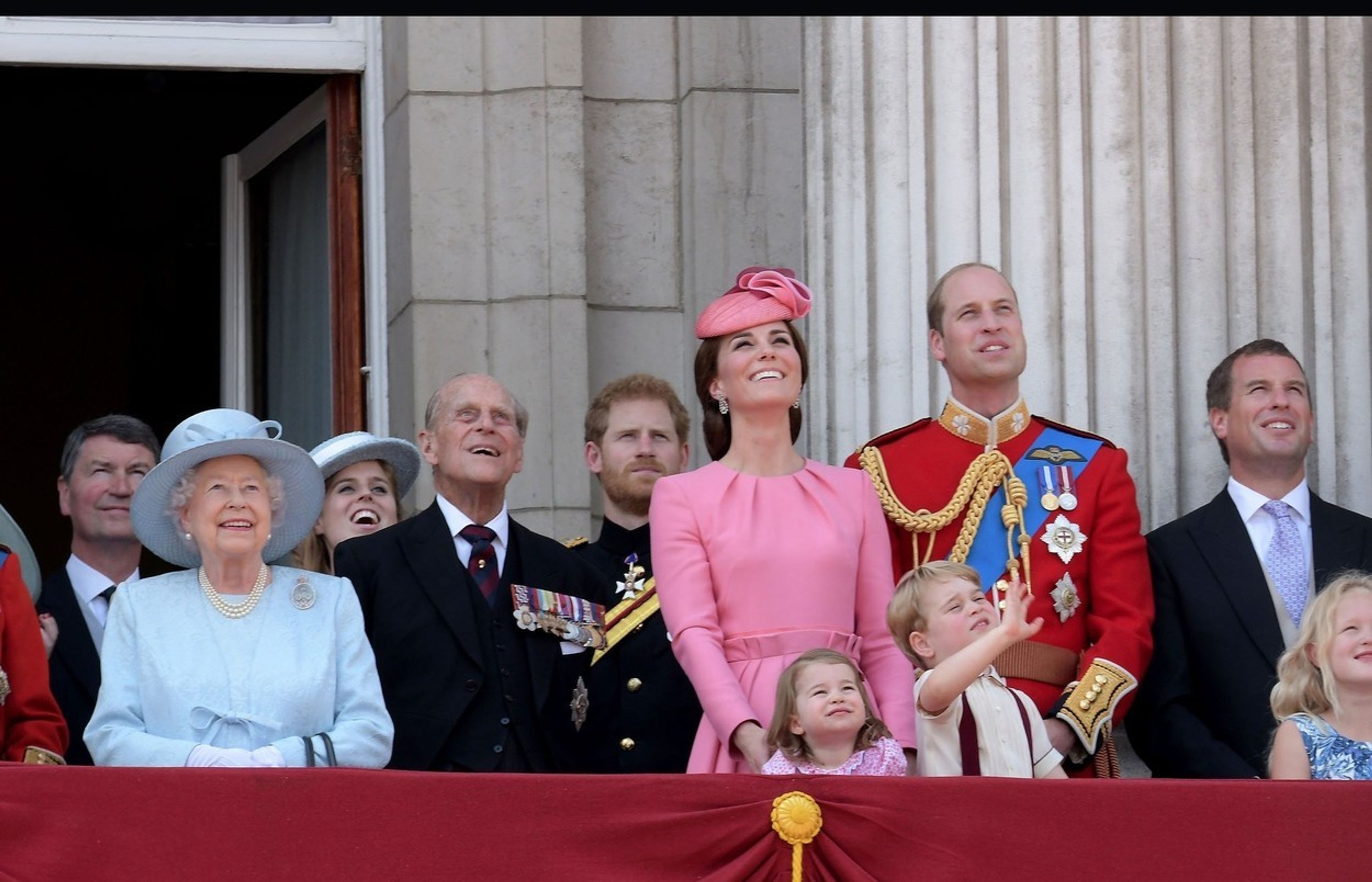 George a Charlotte na oslavě narozenin královny - 1 - GALERIE: George a Charlottě na oslavě narozenin královny (1/5)