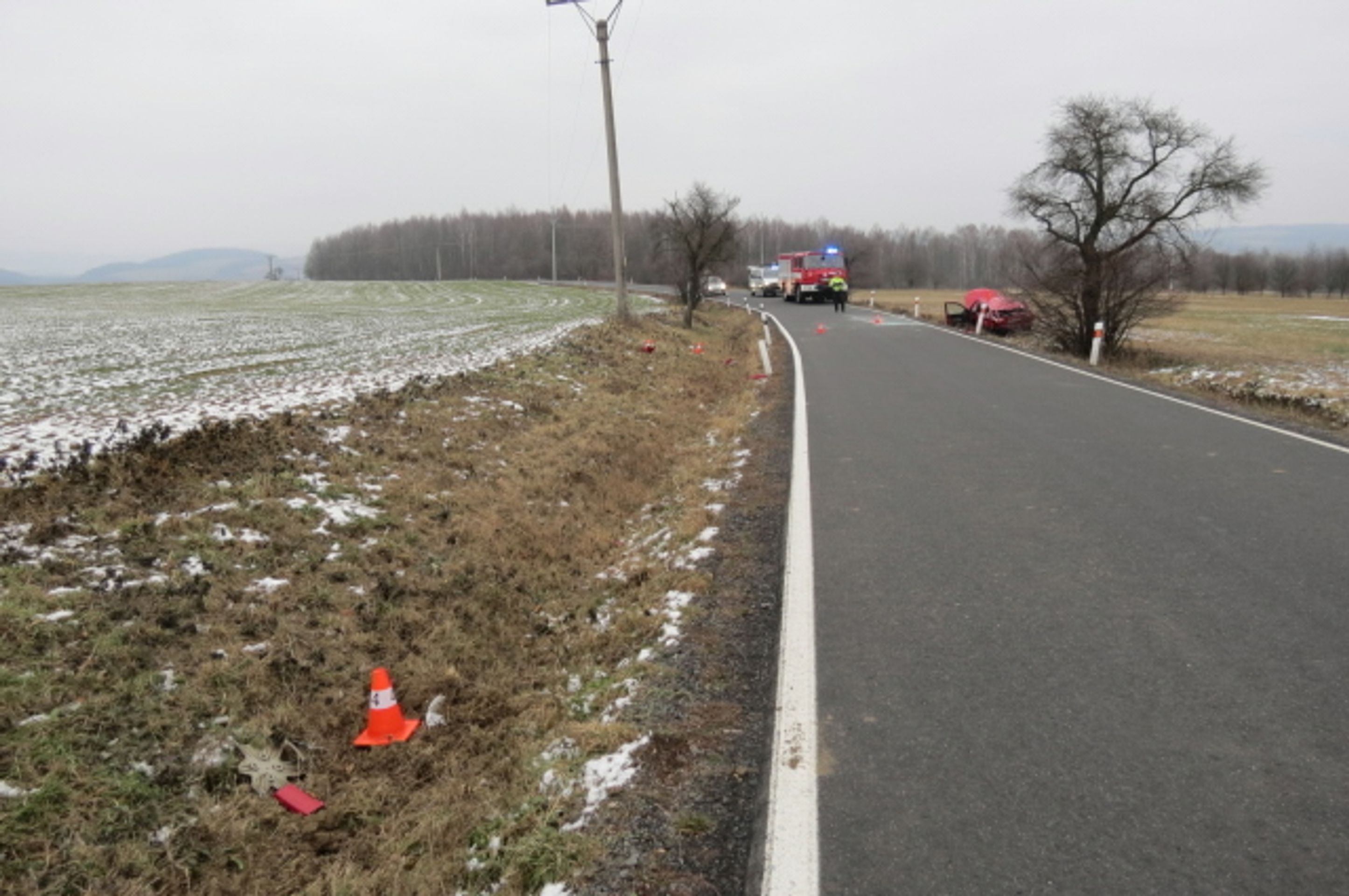 Nehoda na Přerovsku skončila tragicky - 3 - GALERIE: Nehoda na Přerovsku skončila tragicky (3/5)