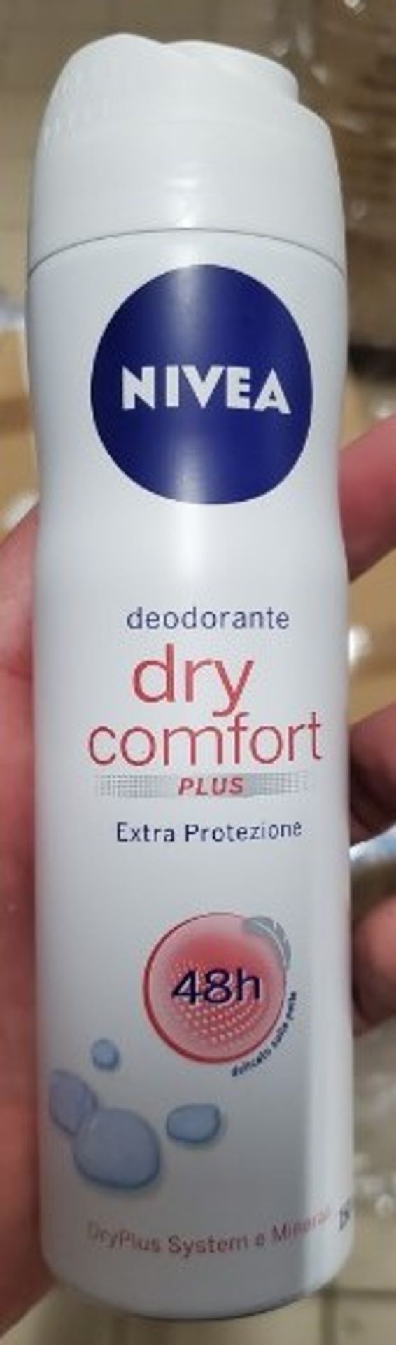 Deodorant ve spreji Nivea „Comfort plus“ - Zdraví nebezpečná kosmetika (3/20)