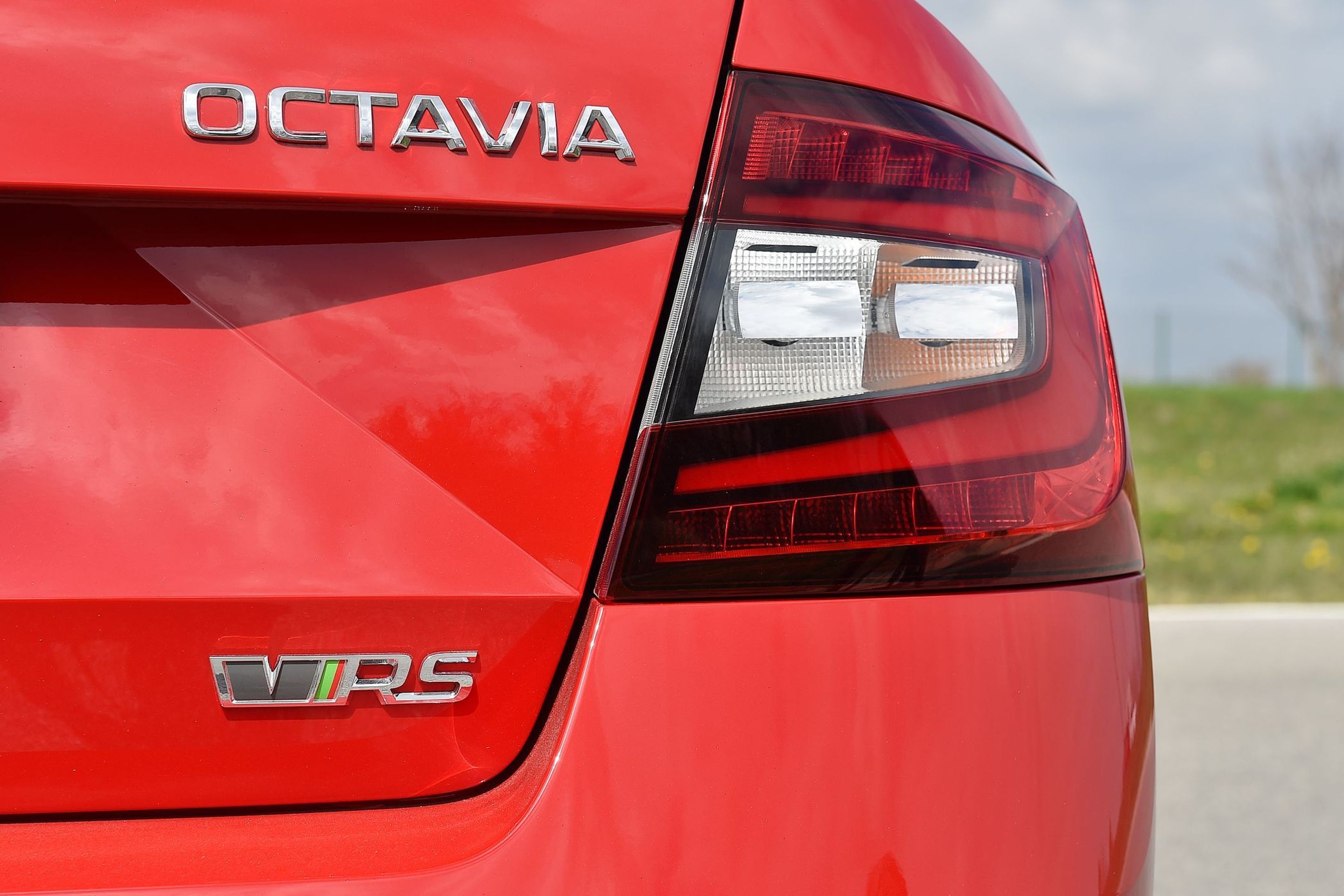 Škoda Octavia RS - 3 - GALERIE: Škoda Octavia RS (10/14)