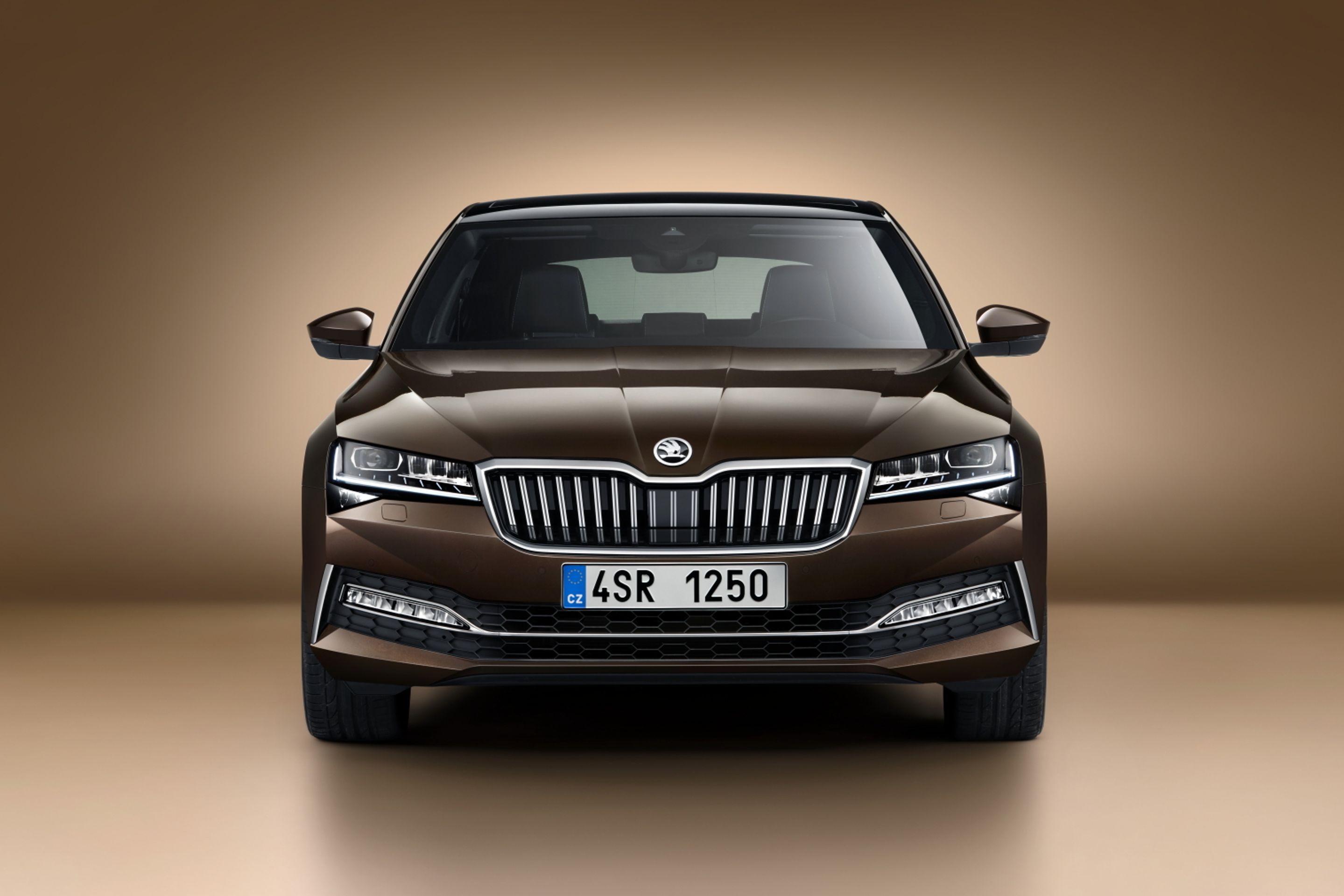Modernizovaná Škoda Superb - 8 - Fotogalerie: Modernizovaná Škoda Superb (1/25)