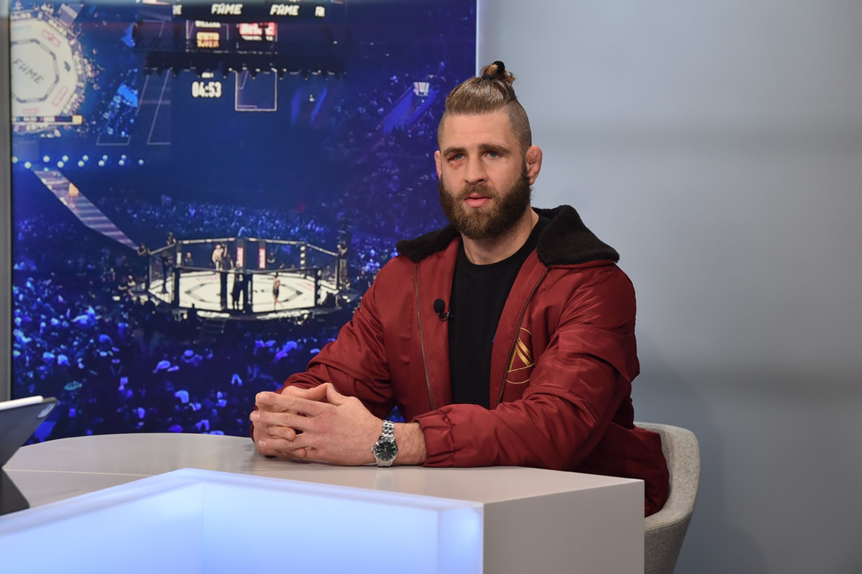 Jiří Procházka na rozhovoru (3) - Jiří Procházka navštívil TV Nova (8/15)