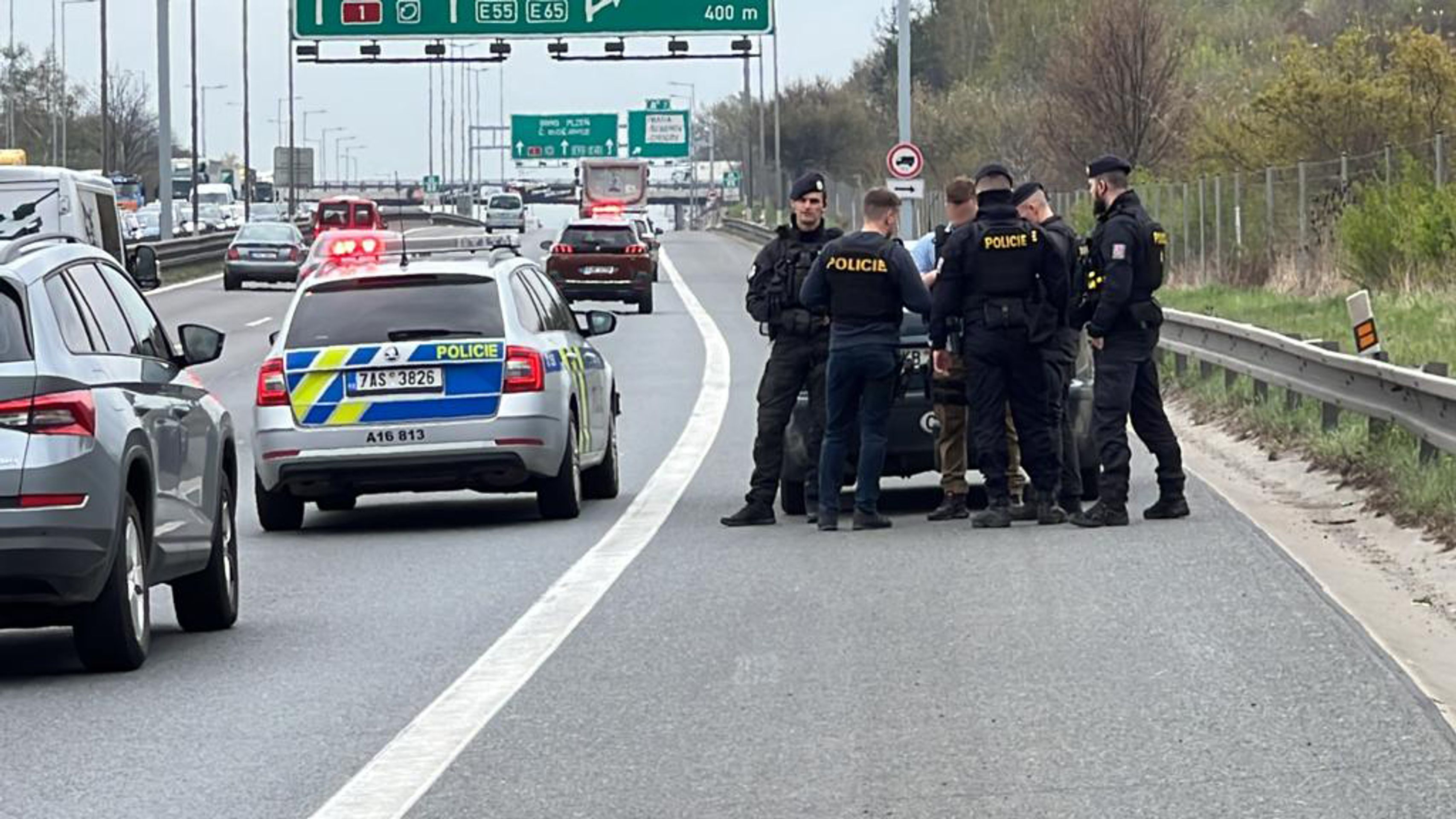 Policejní pátrání v souvislosti s vraždou na Chodově (5) - Policejní pátrání v souvislosti s vraždou na Chodově (3/7)