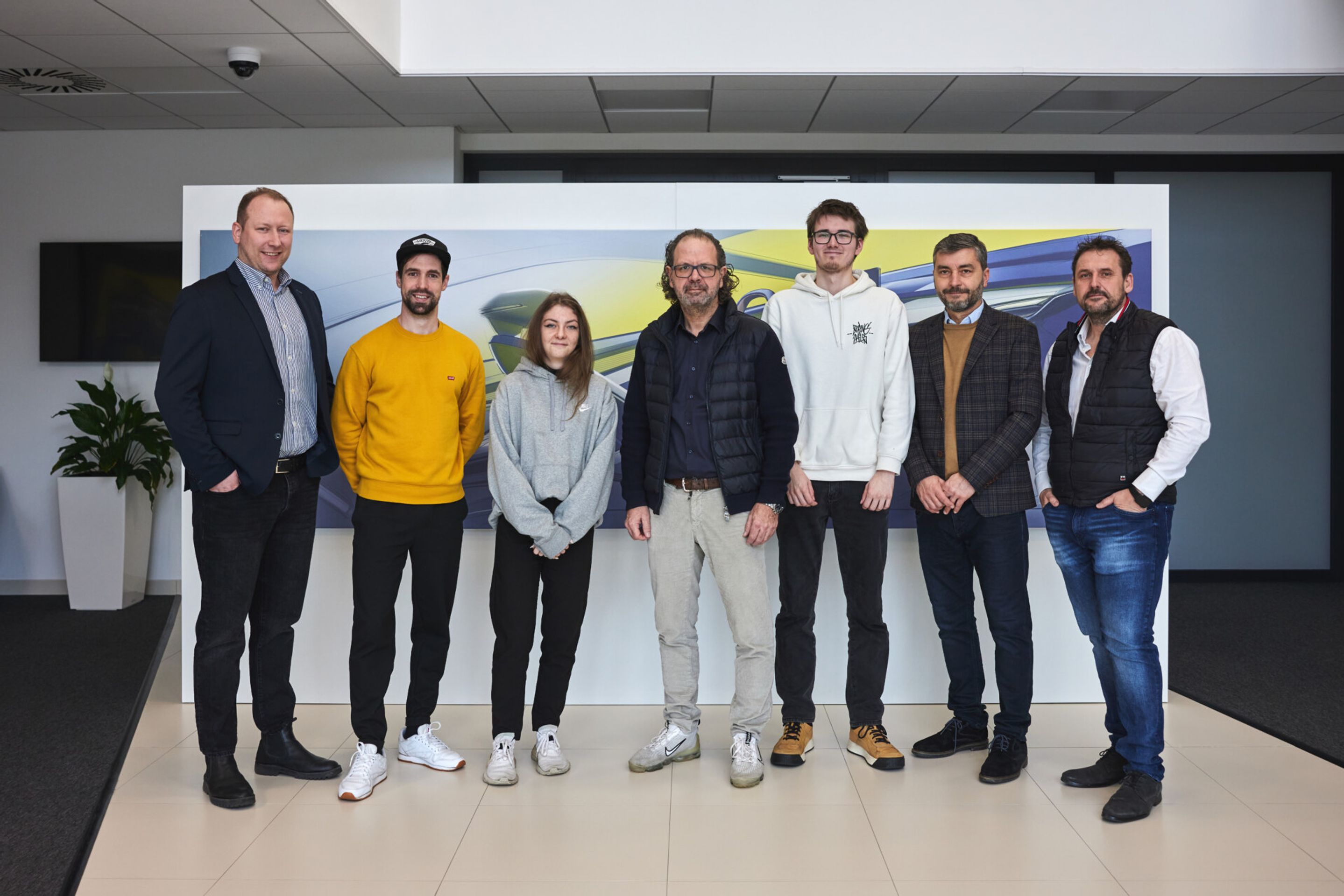 Studenti ve Škodovce navrhují obytný elektromobil - Odvážný studentský koncept obytného elektromobilu Škoda Roadiaq (21/21)