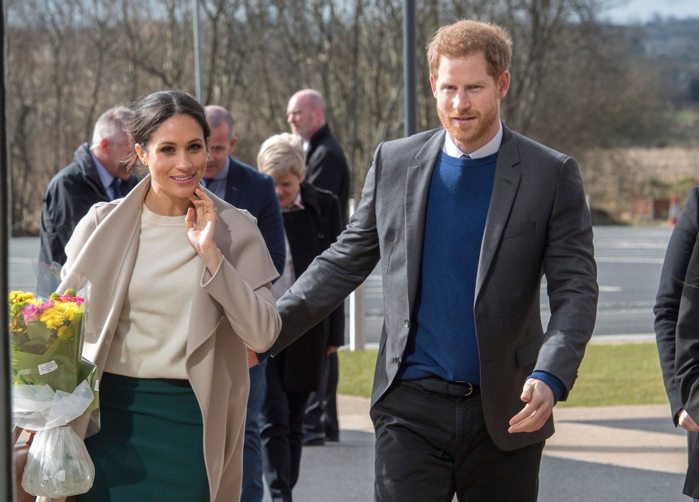 Princ Harry a Meghan Markle - 3 - GALERIE: Přípravy na královskou svatbu (11/11)
