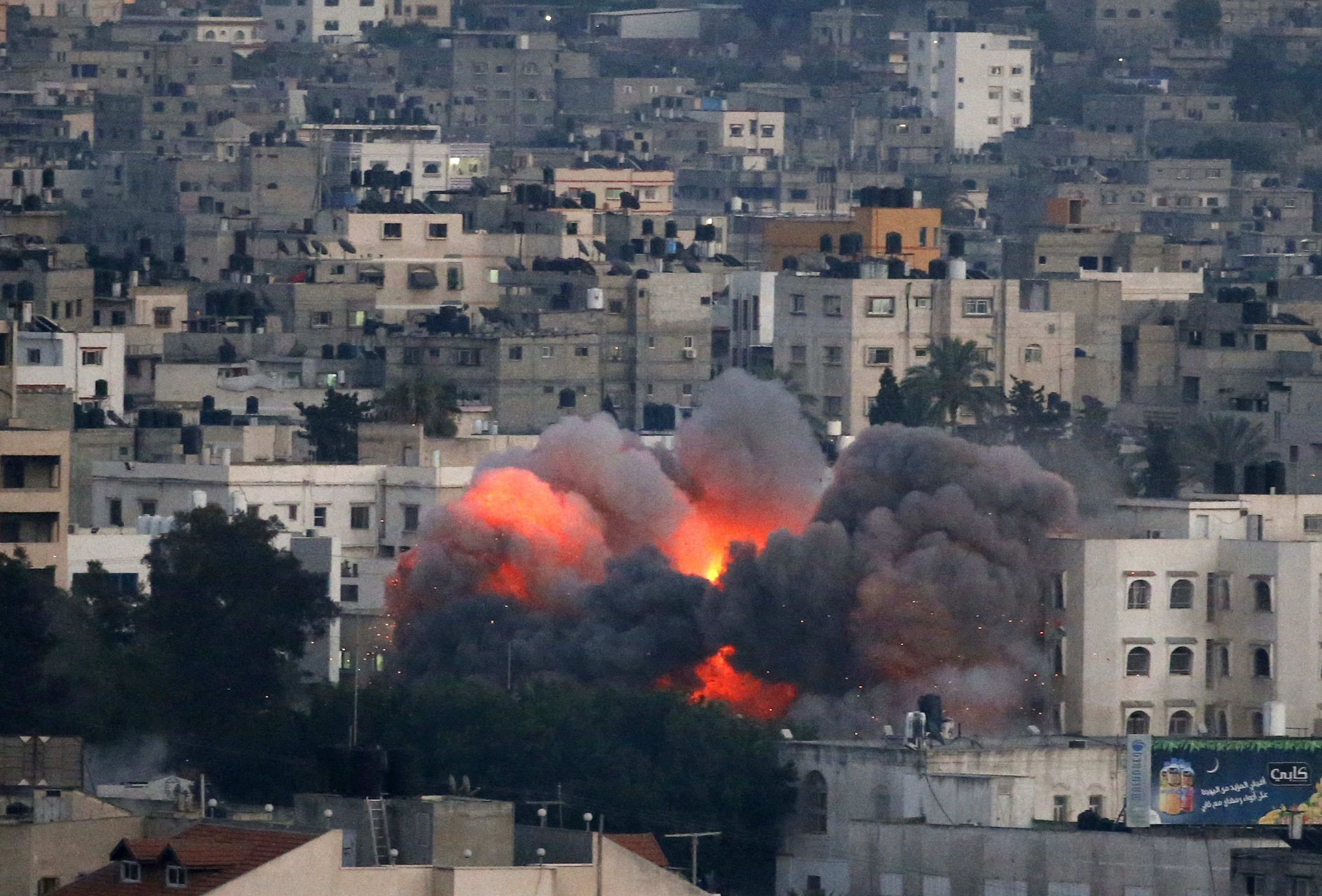 Válka v pásmu Gazy - 13 - FOTOGALERIE OD 18 LET: Smrt v pásmu Gazy (13/13)