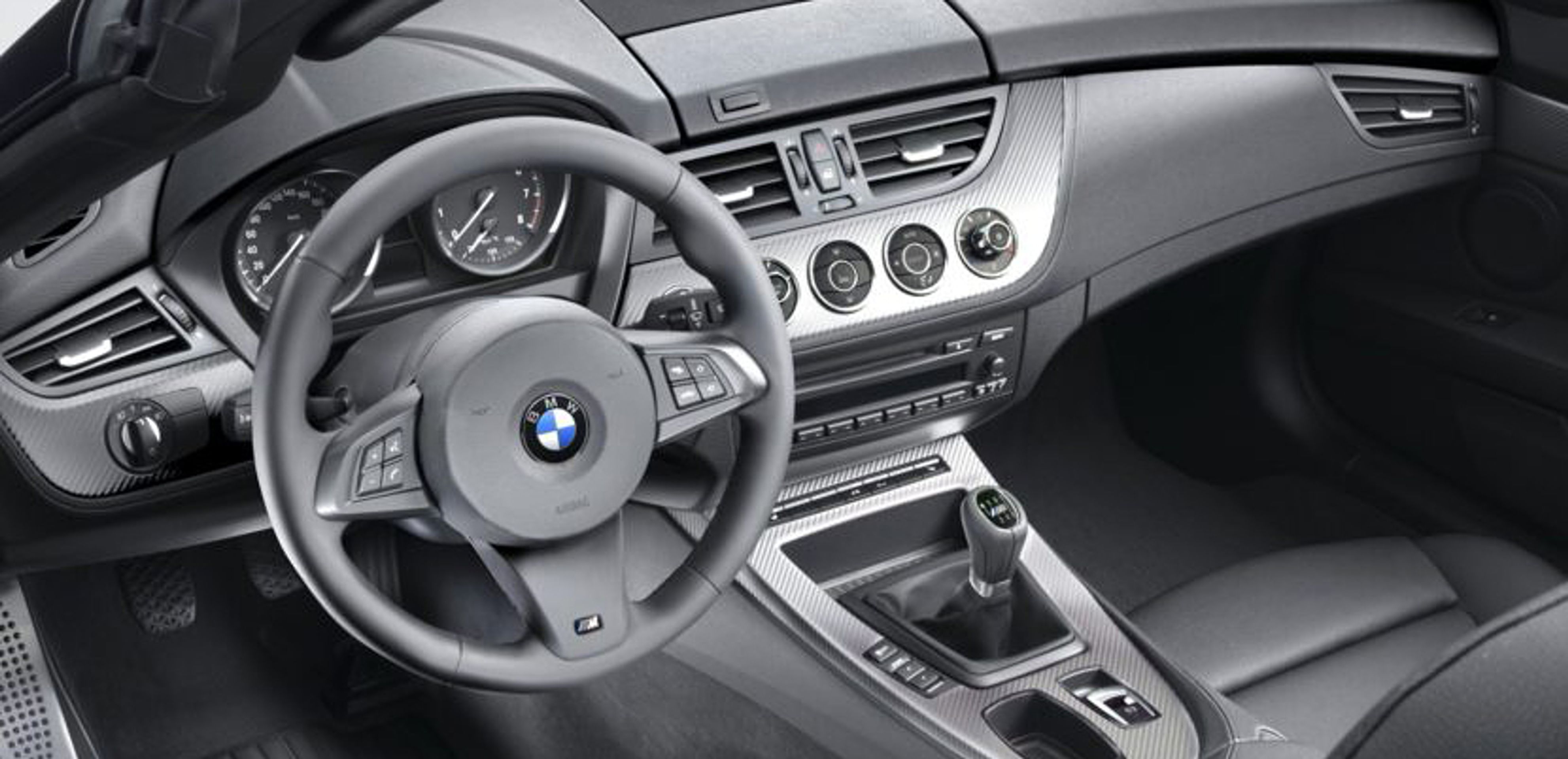 BMW Z4: Staré vs. nové - Fotogalerie: Srovnání starší a nové verze BMW Z4 (10/18)