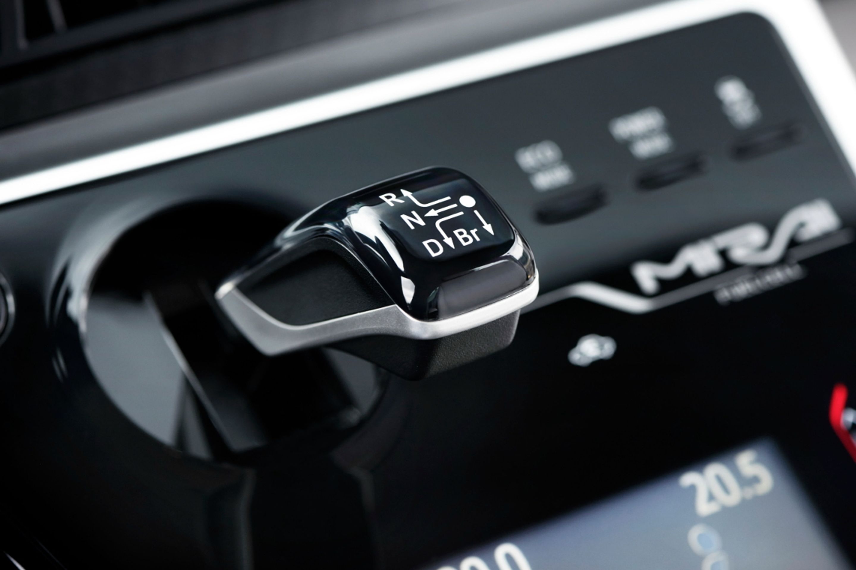 Toyota Mirai - 17 - Fotogalerie: Vodíková Toyota Mirai (23/26)