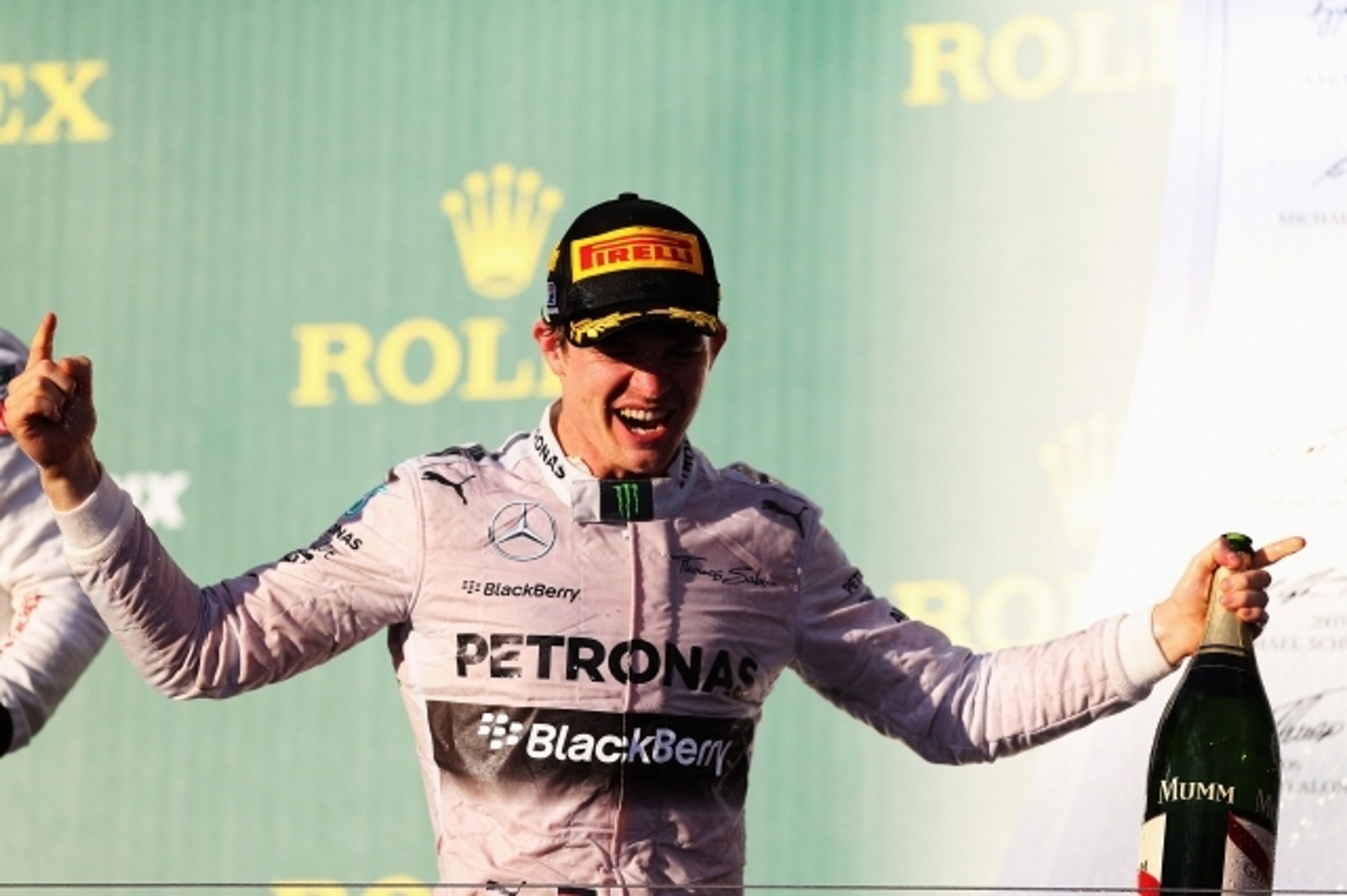 Velká cena Austrálie, Rosberg, Ricciardo, Magnussen - 2 - GALERIE: Rosberg ovládl Velkou cenu Austrálie, domácí Ricciardo byl druhý (9/10)