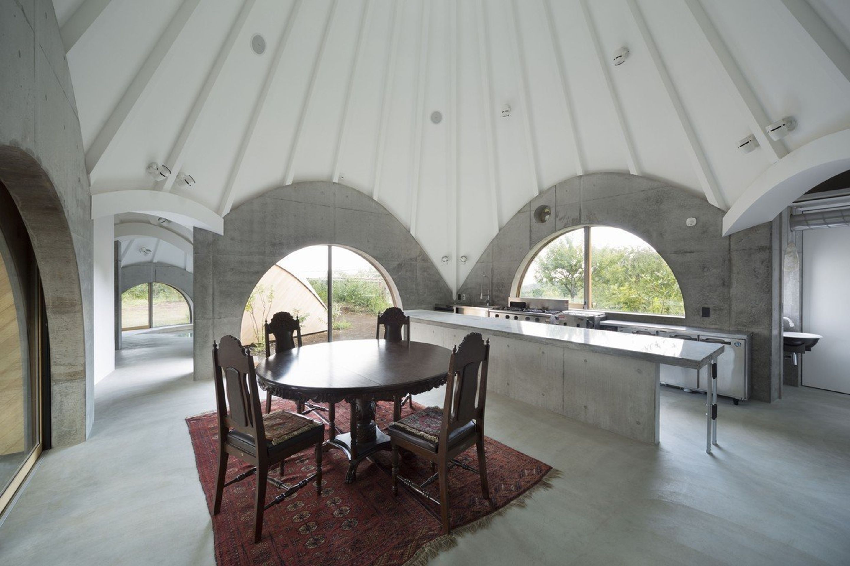 Zajímavé bydlení od japonského architekta Issei Suma - 3 - GALERIE: Zajímavé bydlení od japonského architekta Issei Suma (3/6)