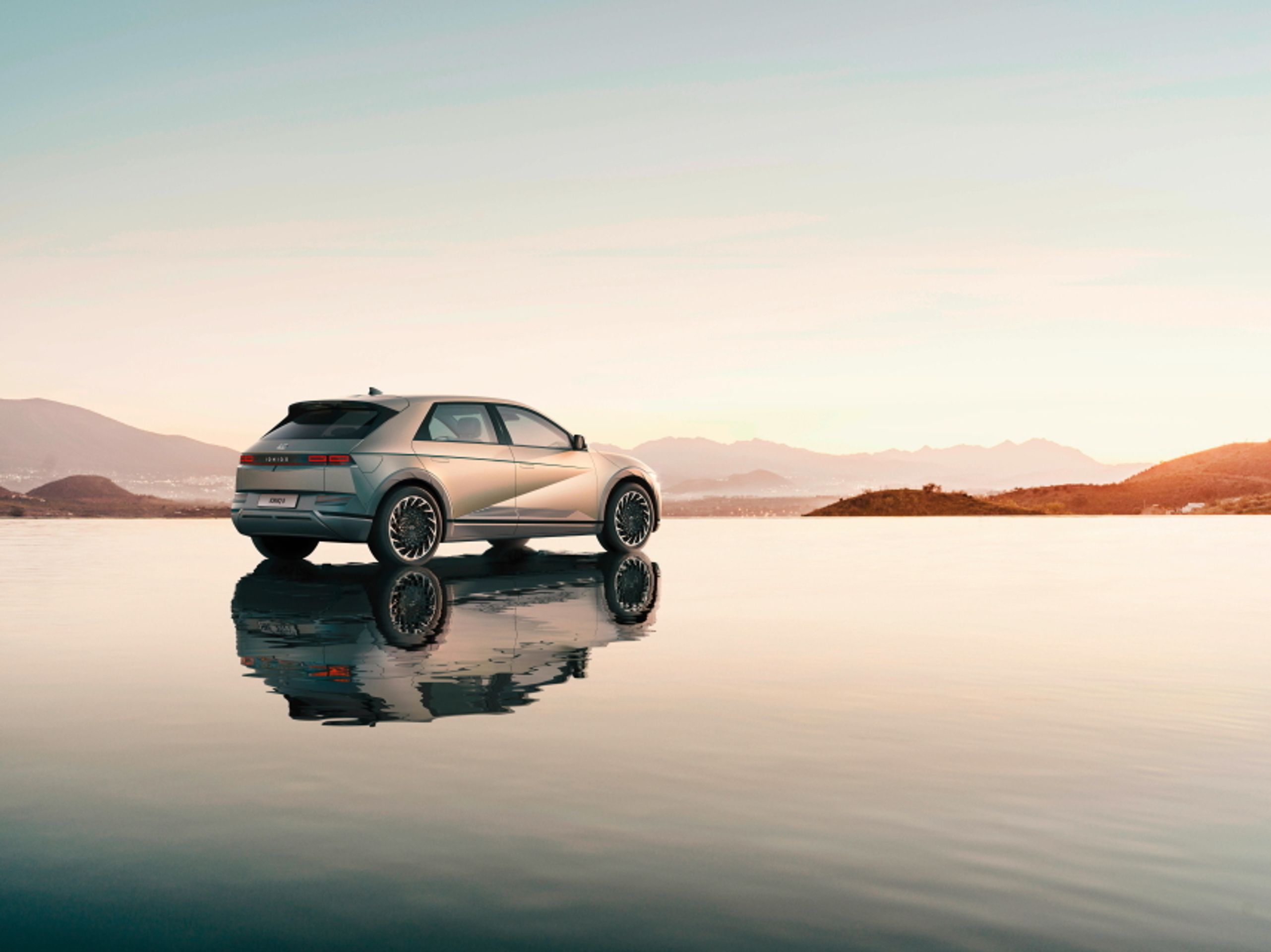 Ioniq 5 - 10 - Fotogalerie: Unikátní elektrický crossover Hyundai Ioniq 5 (13/13)