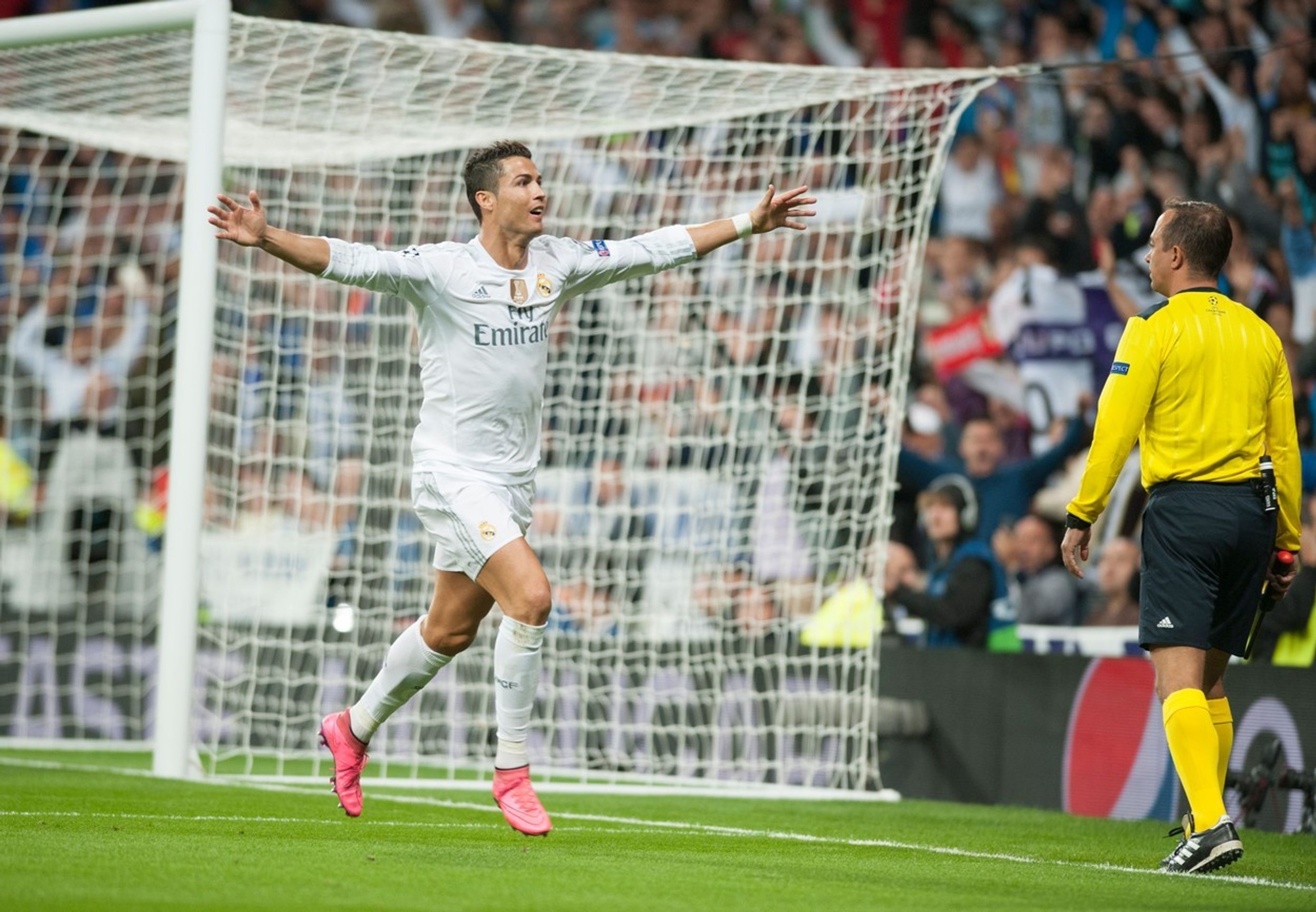 Cristiano Ronaldo má rekord Ligy mistrů - 1 - GALERIE: Cristiano Ronaldo má rekord Ligy mistrů (4/5)