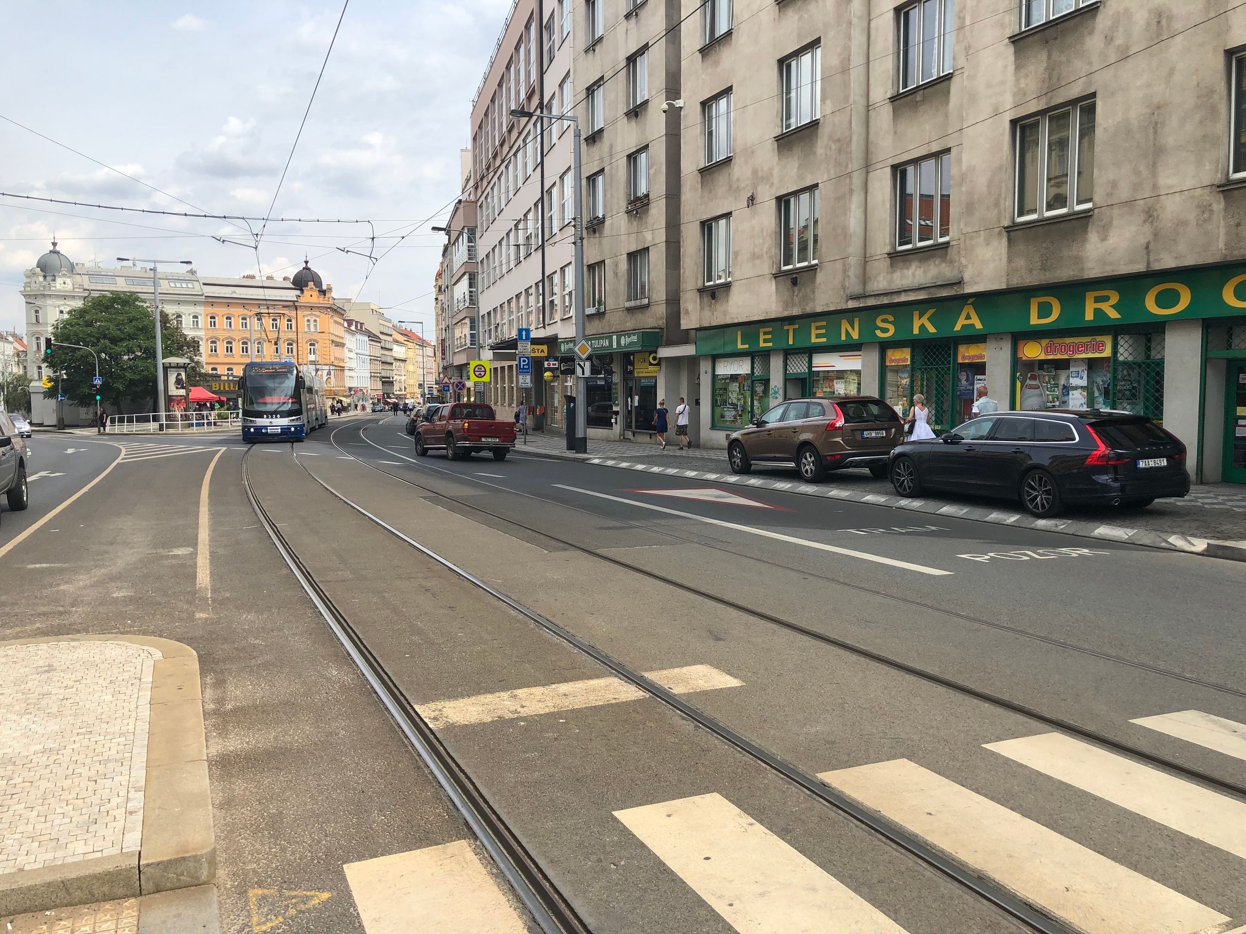 Tramvaje dej přednost - 2 - GALERIE: Křížení s tramvají (2/6)