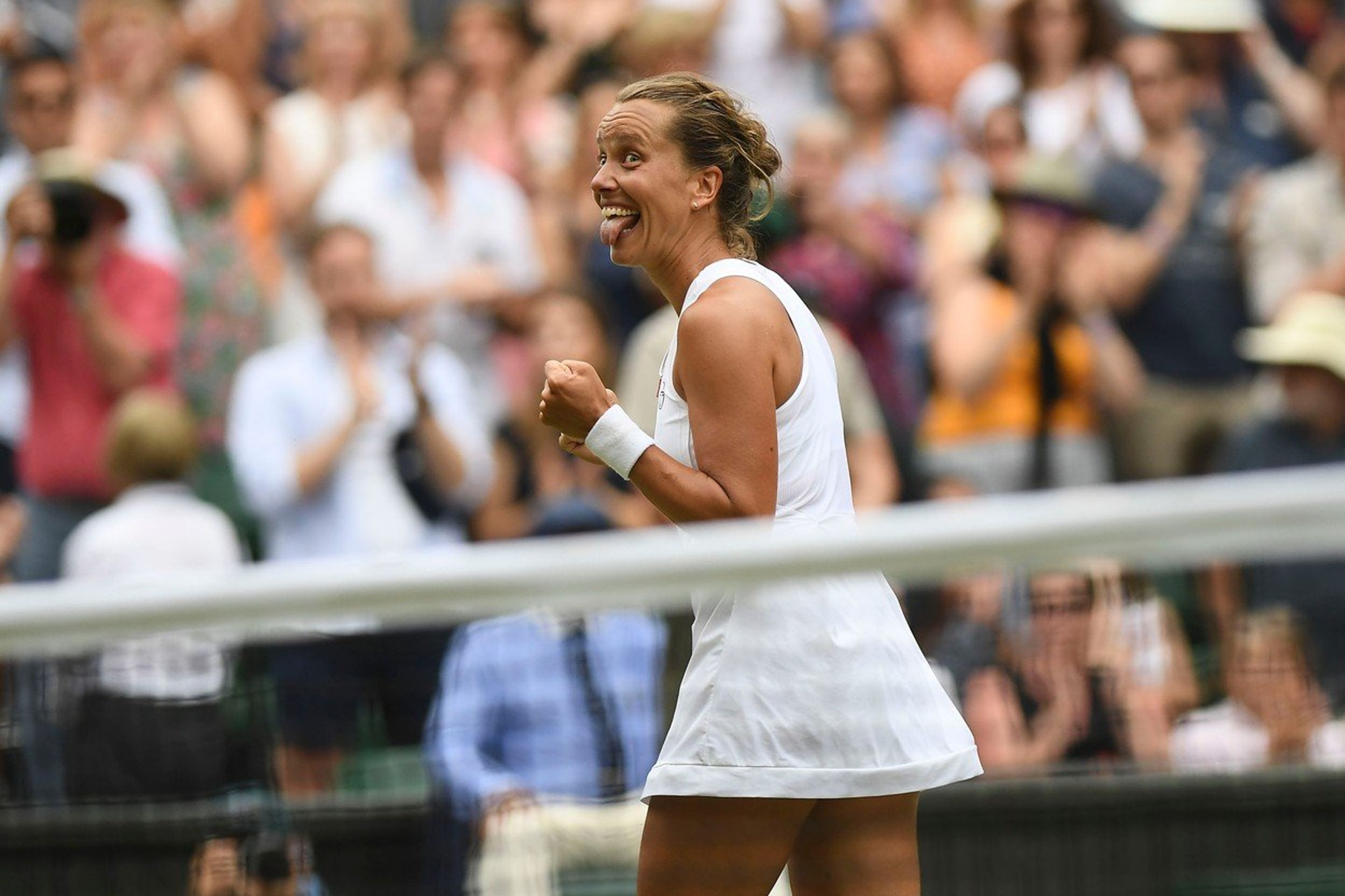 Barbora Strýcová si letošní Wimbledon opravdu užila - GALERIE: Barbora Strýcová je wimbledonskou šampionkou (3/5)