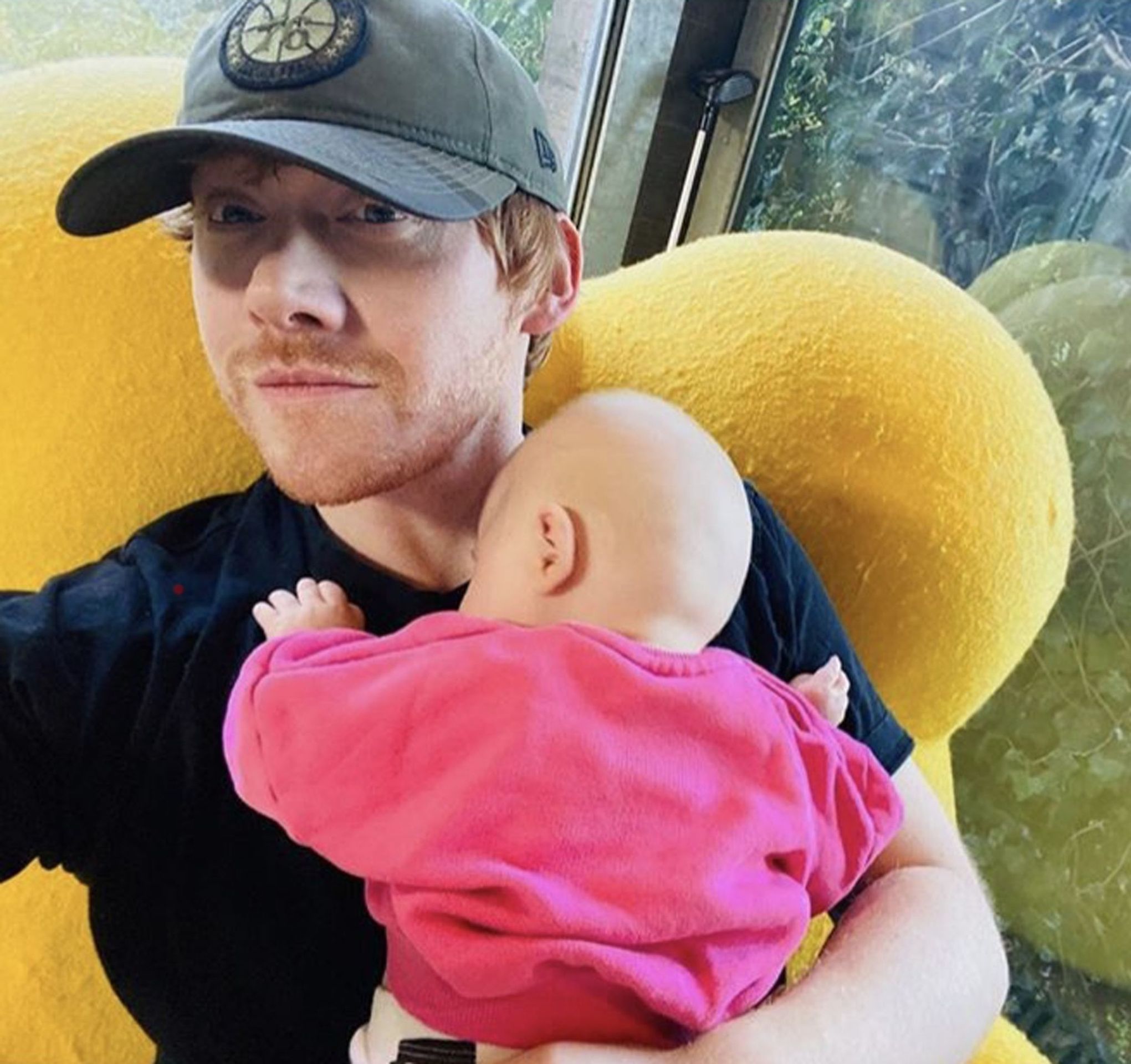 Rupert Grint s dcerou, 11. 11. 2020 - Rupert Grint (3/6)