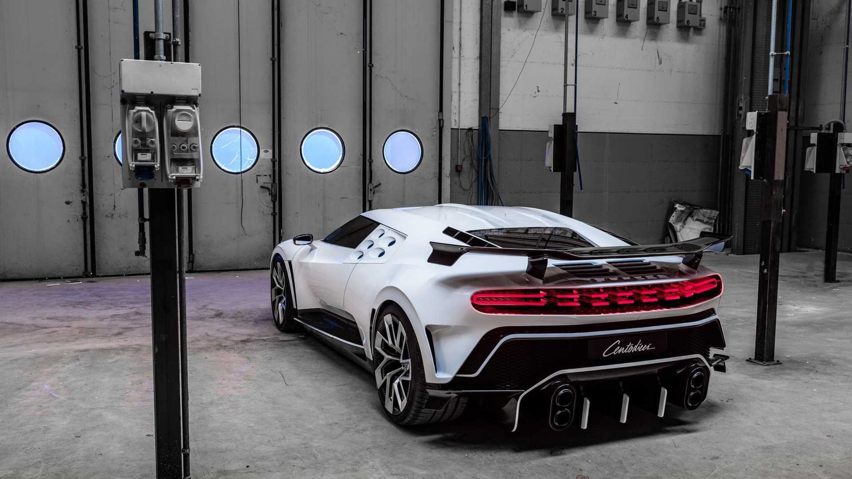 Bugatti Centodieci - 61 - Fotogalerie: Úžasné Bugatti Centodieci (12/23)