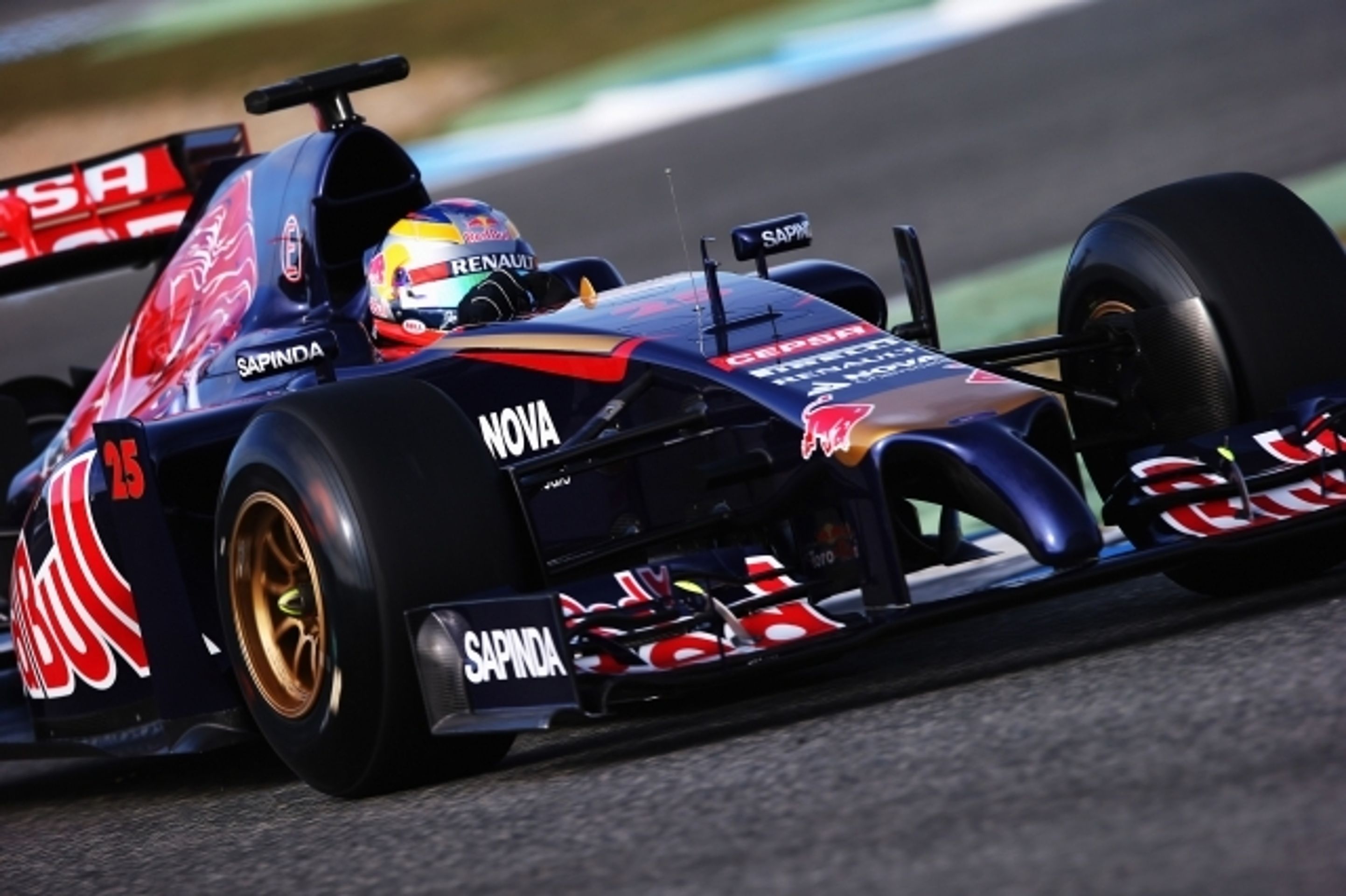 Letošní vozy F1 - 2 - GALERIE: Letošní monoposty F1 (10/10)
