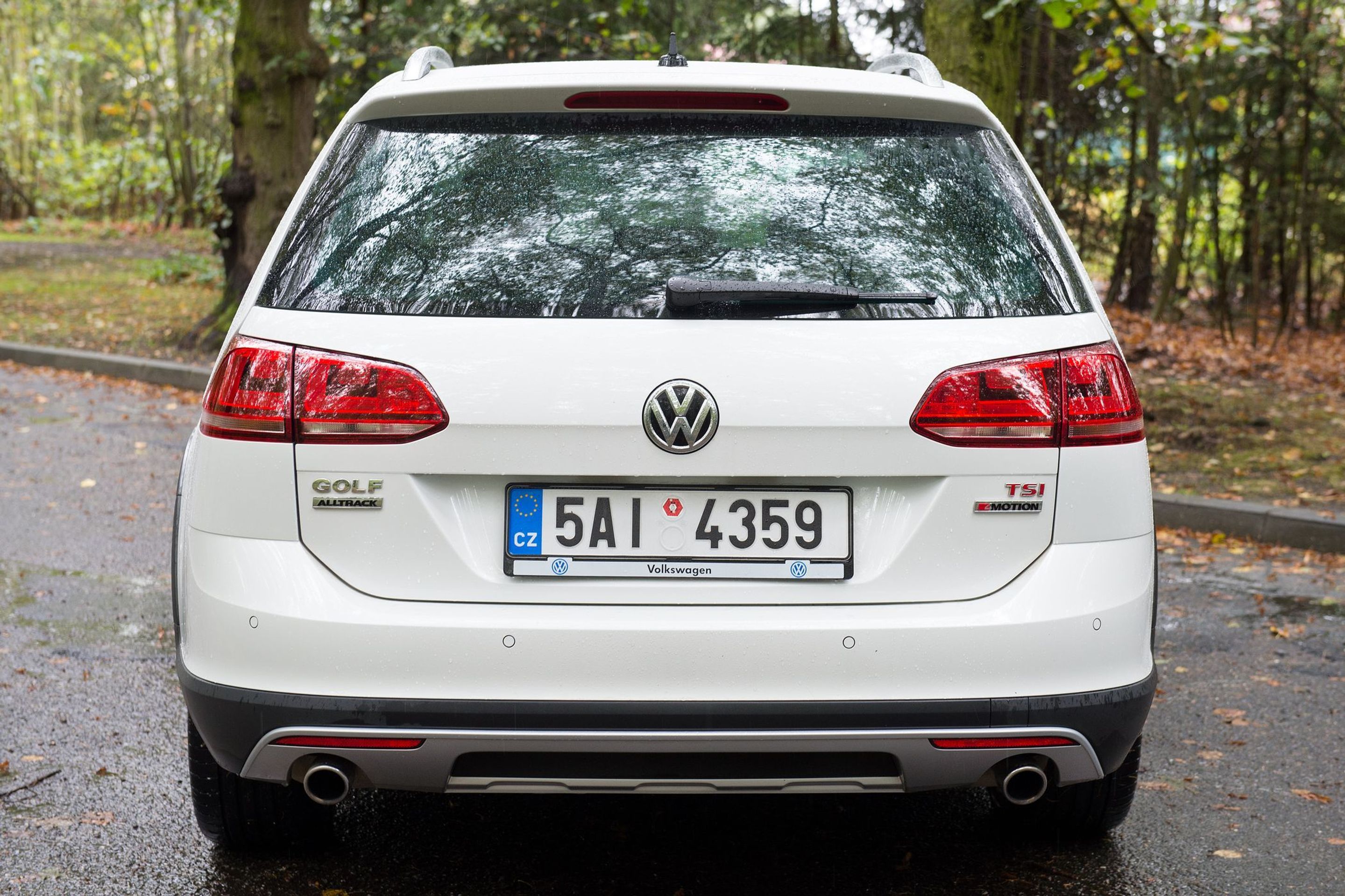 Volkswagen Golf Alltrack - 3 - GALERIE: Volkswagen Golf Alltrack (8/13)