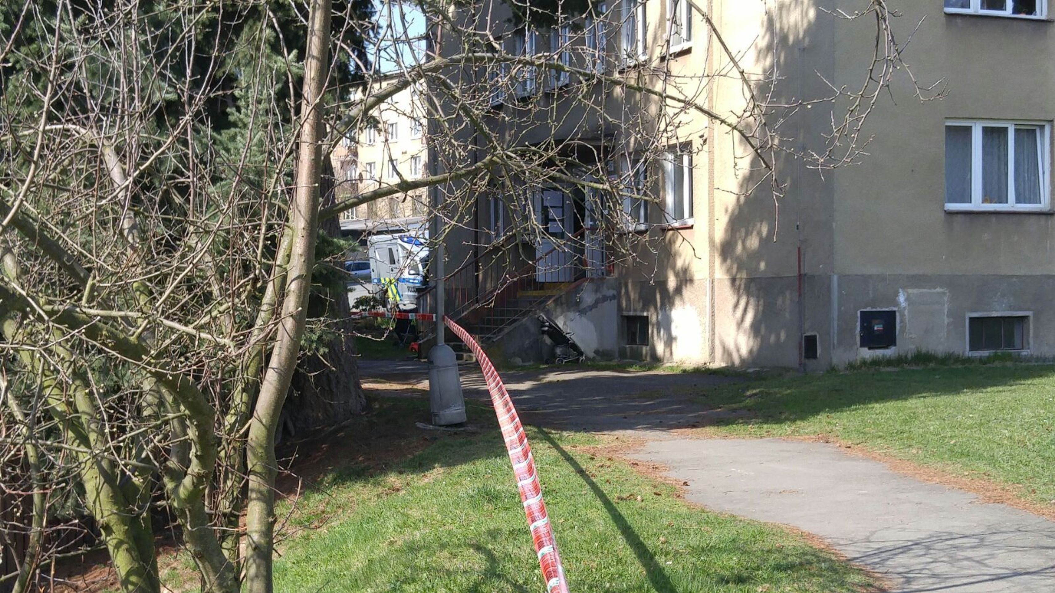 Střelba v azylovém domě v Domažlicích - 2 - GALERIE: Střelba v Domažlicích (1/9)