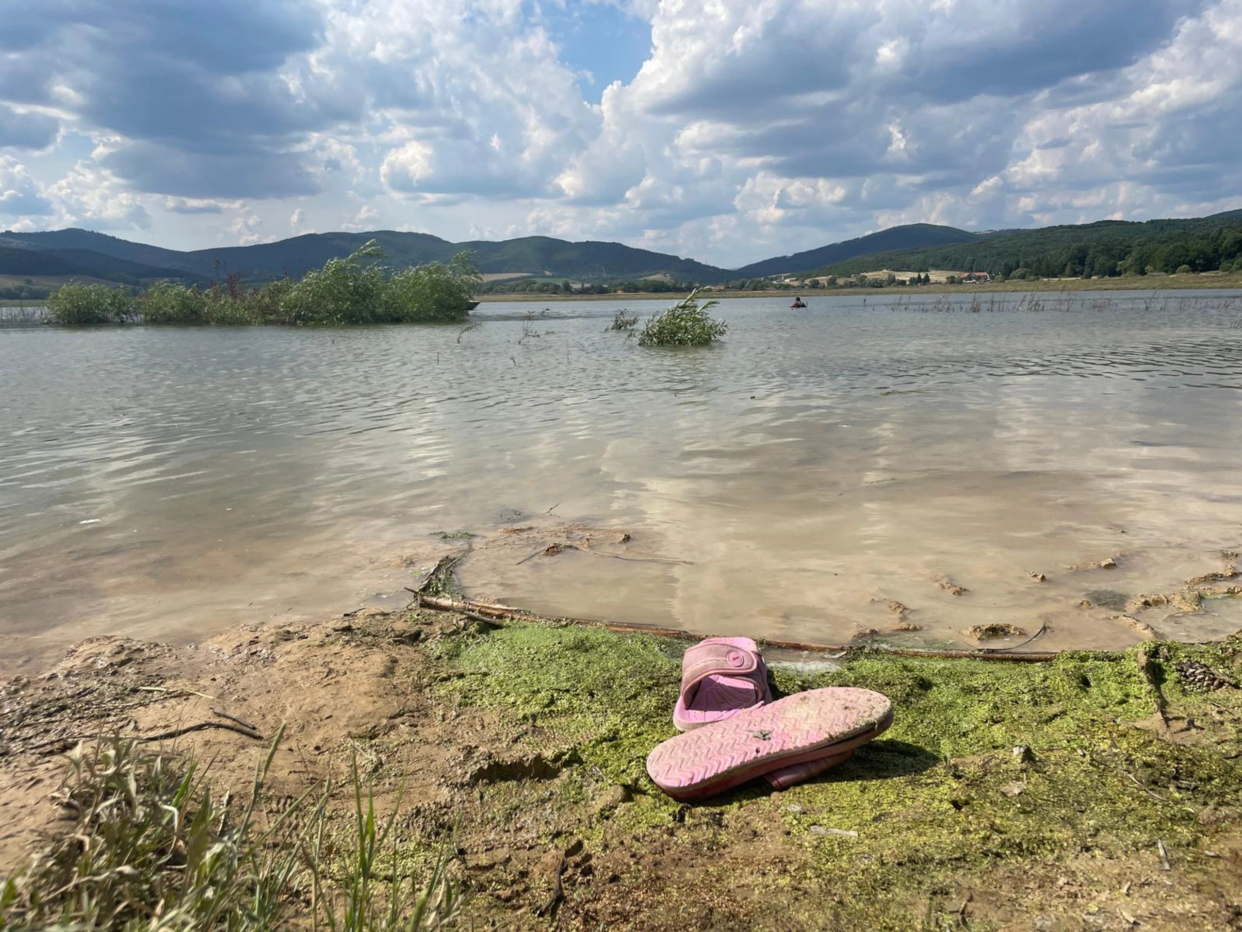 Na jihu Slovenska se utopila malá dívka (1) - Na jihu Slovenska se utopila malá dívka (3/3)
