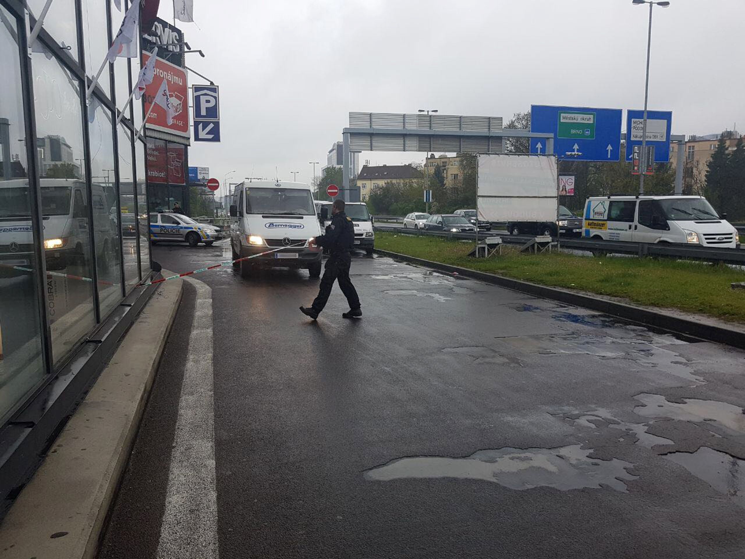Policejní honička v Praze - 2 - GALERIE: Policejní honička v Praze (5/6)