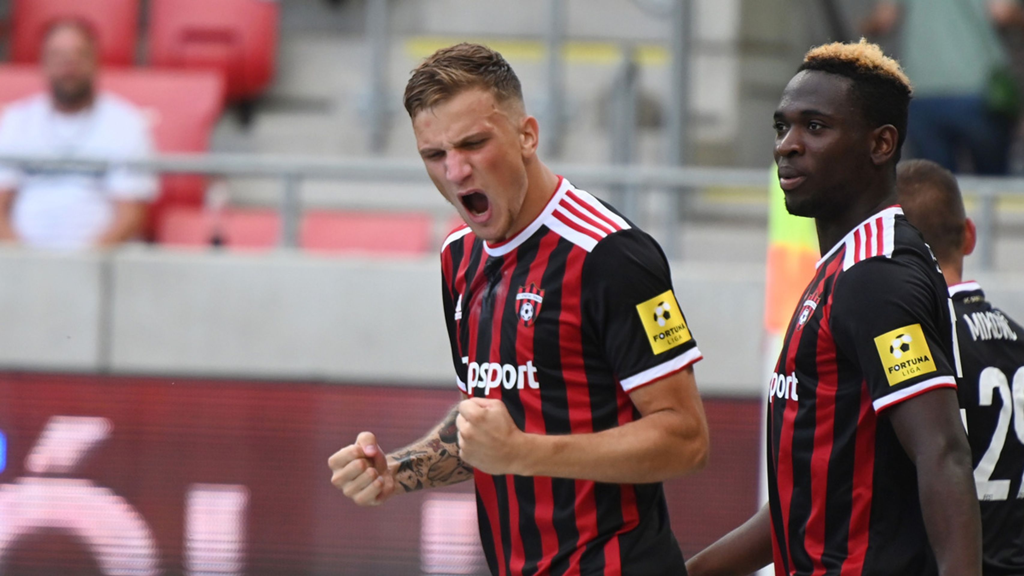 Do neba a do pekla II - Jaro 2024 na Voyo (14/15)