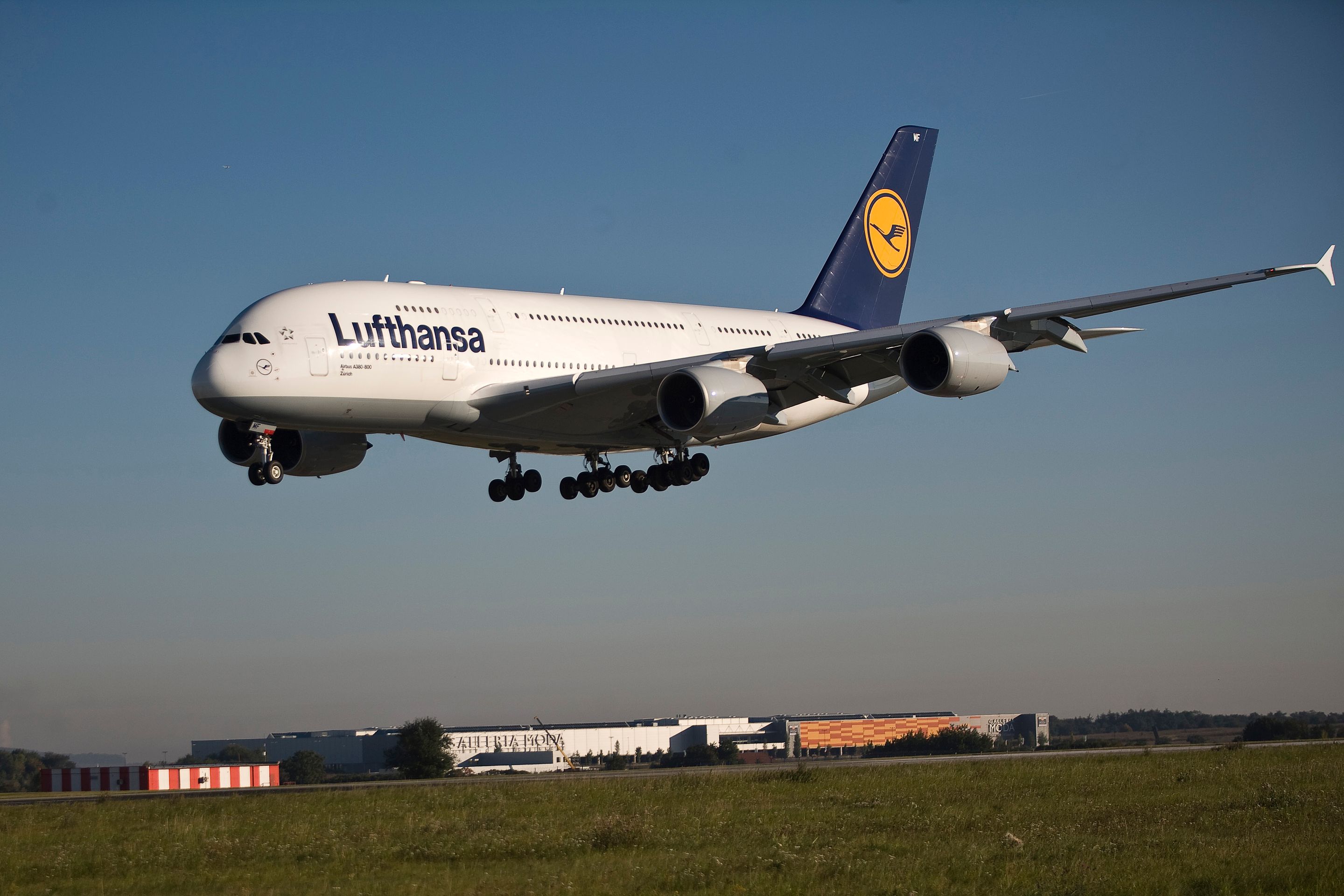 Airbus A380 v Praze - 6 - GALERIE: Airbus A380 v Praze (6/7)
