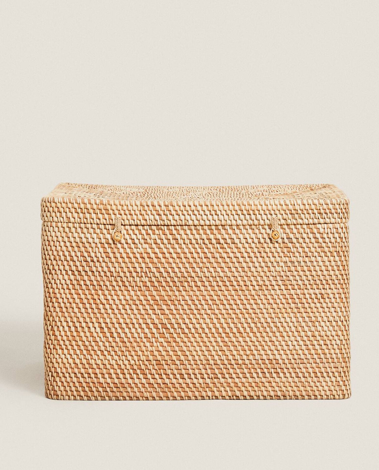 Zara stahuje zdraví nebezpečné zboží (2) - Zara stahuje zdraví nebezpečné zboží (2/6)