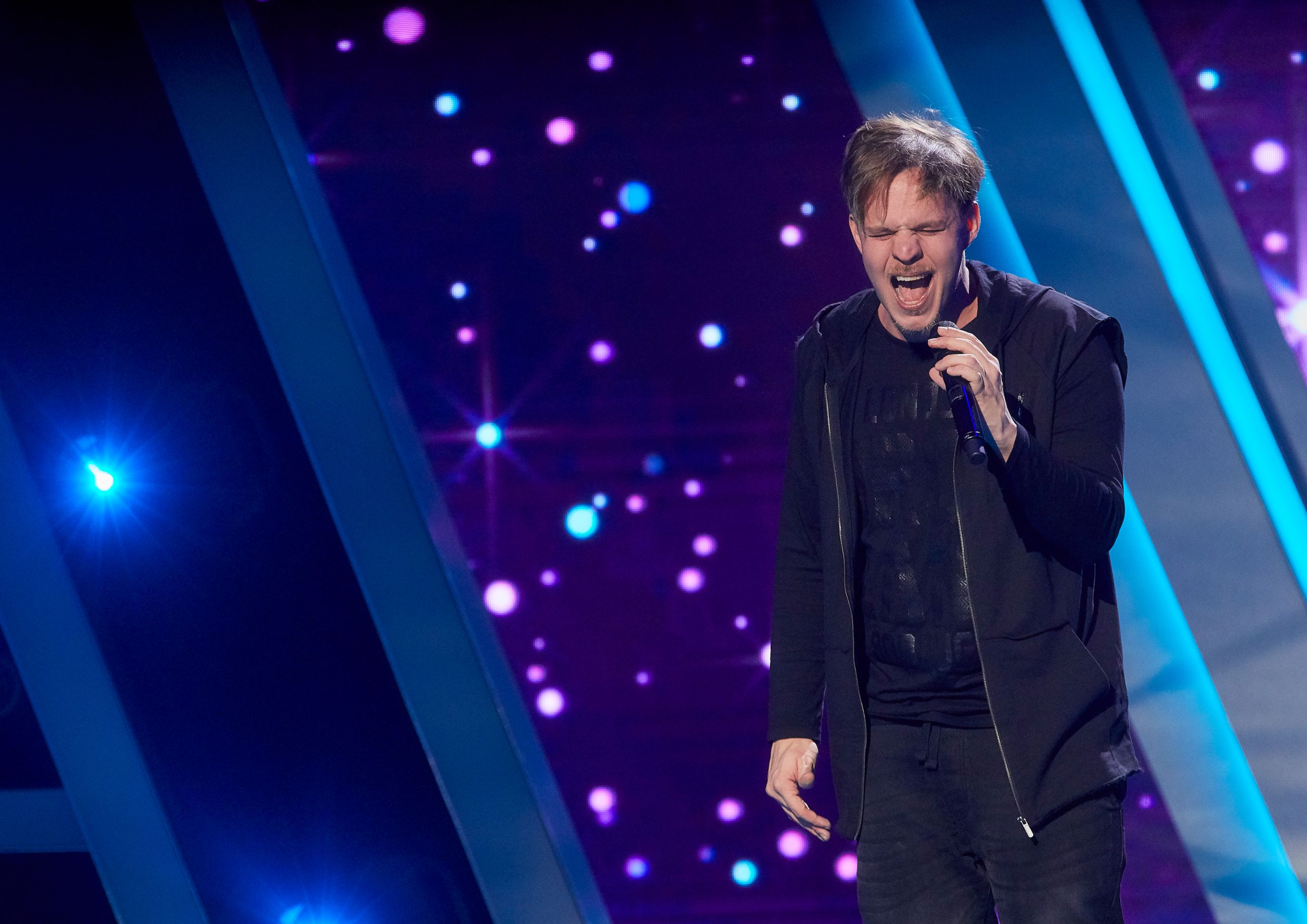 The Voice Česko Slovensko: Nadějný zpěvák trpí schizofrenií! - 2 - GALERIE: Nadějný zpěvák trpí schizofrenií! (3/4)