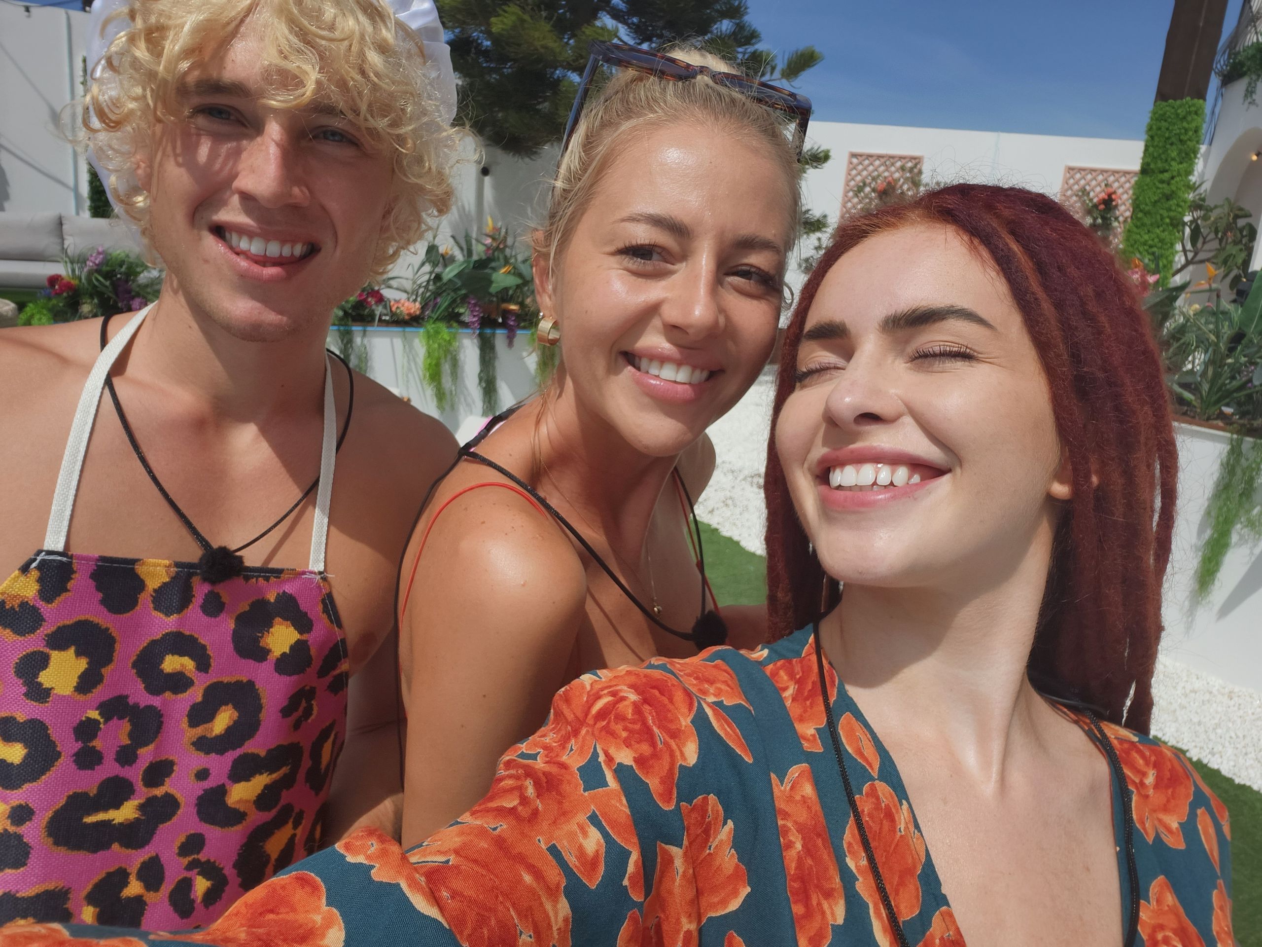 love island fotky z mobilu - Love Island - Ráchel a Claude (2/11)