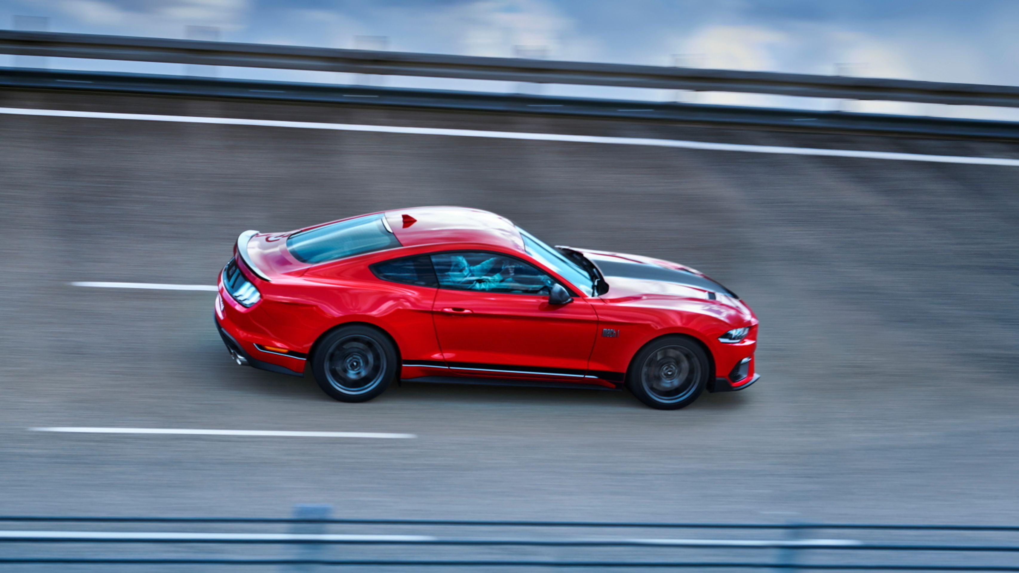 Ford Mustang Mach 1 - 5 - Fotogalerie: Připraven udělat pořádný rozruch - nový Mustang Mach 1 (6/13)