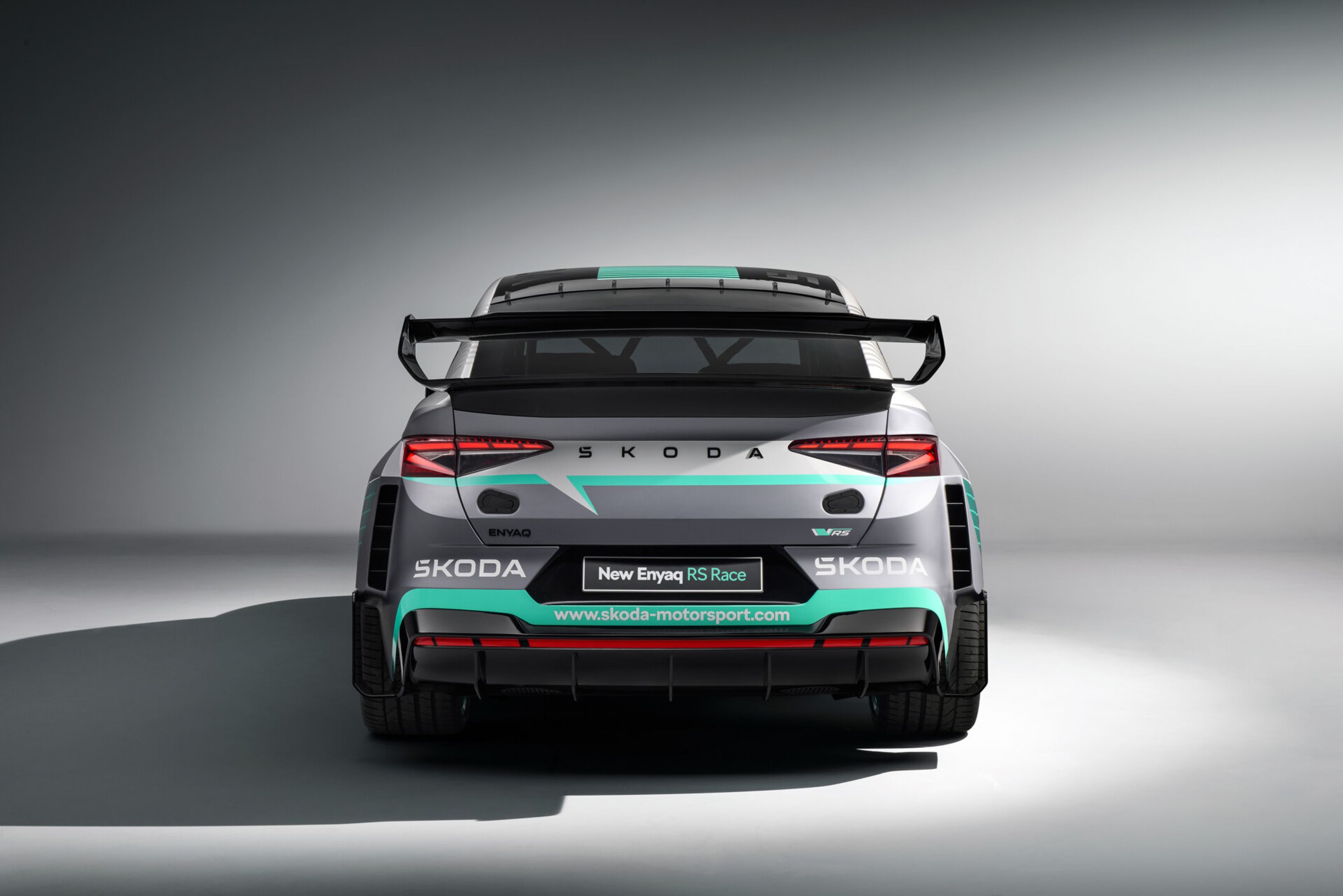 Koncept Škoda Enyaq RS Race - Koncept Škoda Enyaq RS Race (2/27)