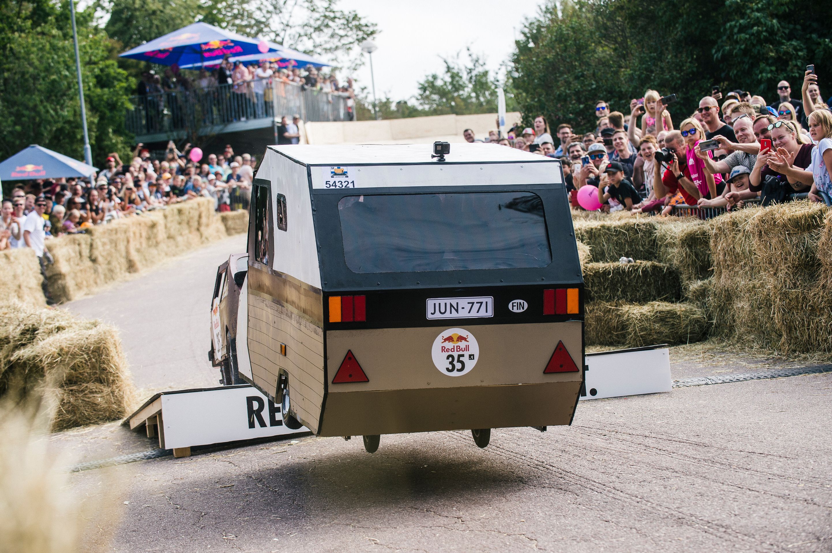 Red Bull Soapbox Race 2019 Helsinki, Finland_Victor Engström _ Red Bull Content Pool  - Red Bull káry II (3/7)