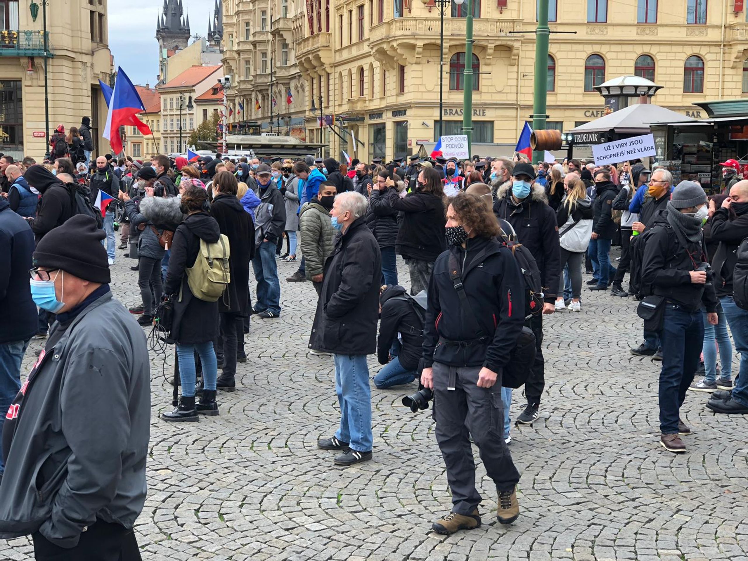 Shromáždění na náměstí Republiky - GALERIE: Shromáždění na náměstí Republiky (1/11)