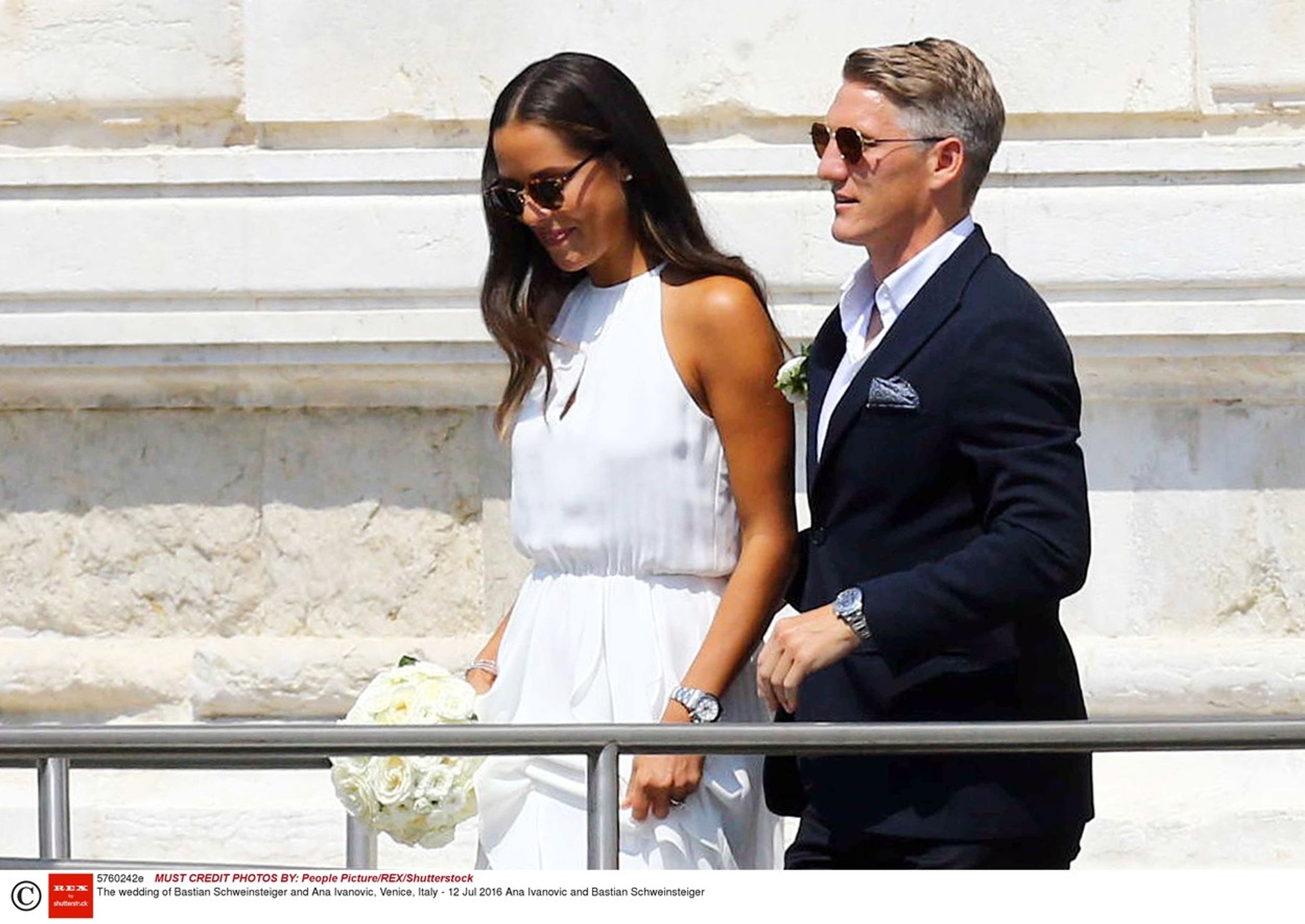 Bastien Schweinsteiger a Ana Ivanovičová - GALERIE: Bastian Schweinsteiger si vzal Anu Ivanovičovou (3/4)