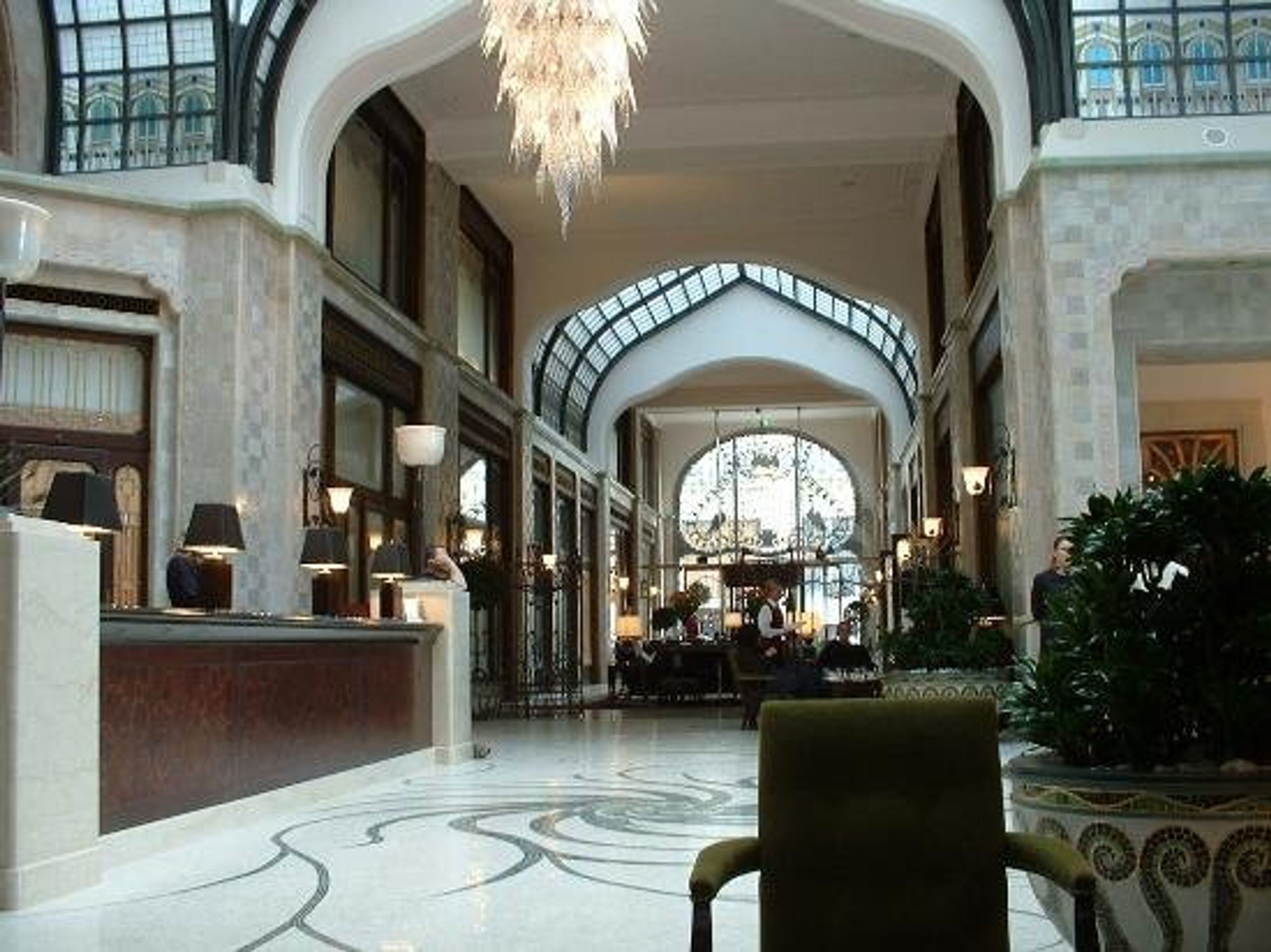 10 nejkrásnějších hotelů světa - Four Seasons Hotel Gresham Palace, Maďarsko - GALERIE: 10 nejkrásnějších hotelů světa (4/10)