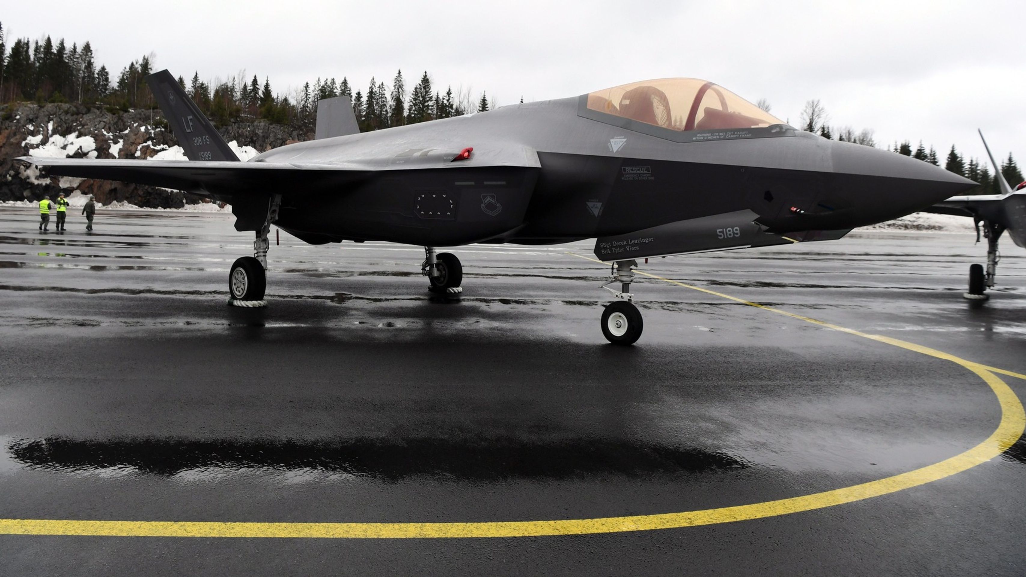 Stíhačka Lockheed Martin F-35 - Finská vojenská technika (1/4)