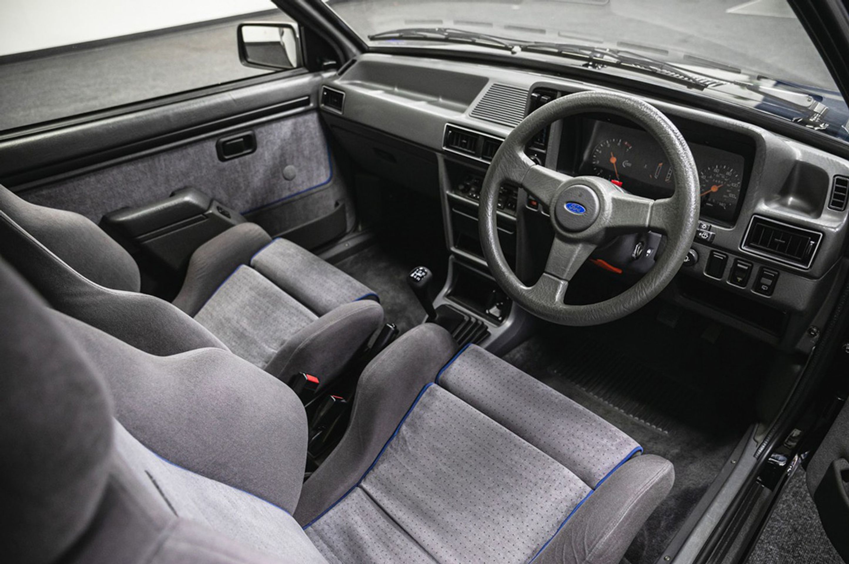 Ford Escort RS Turbo (3) - Ford Escort RS Turbo (1/3)
