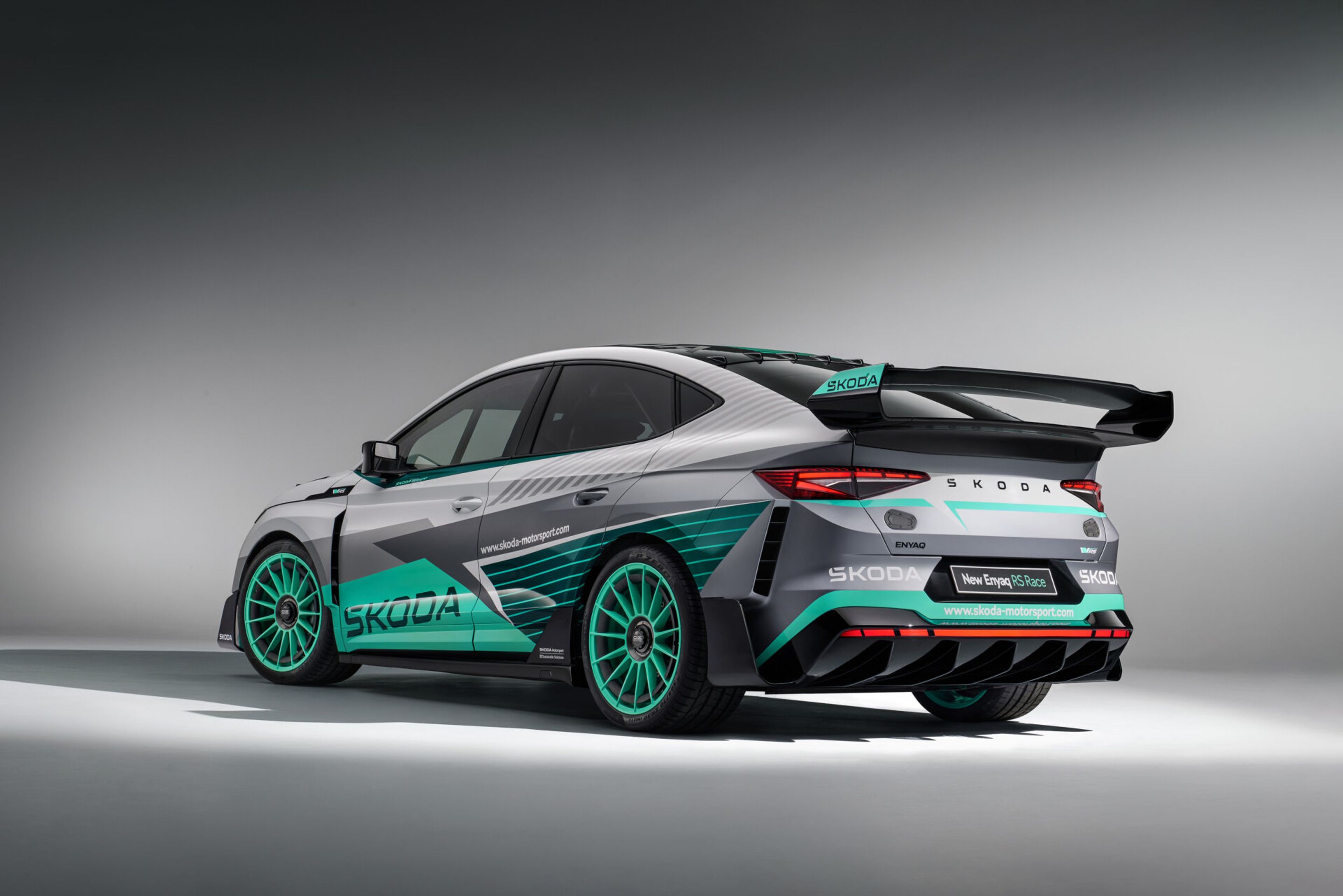 Koncept Škoda Enyaq RS Race - Koncept Škoda Enyaq RS Race (5/27)