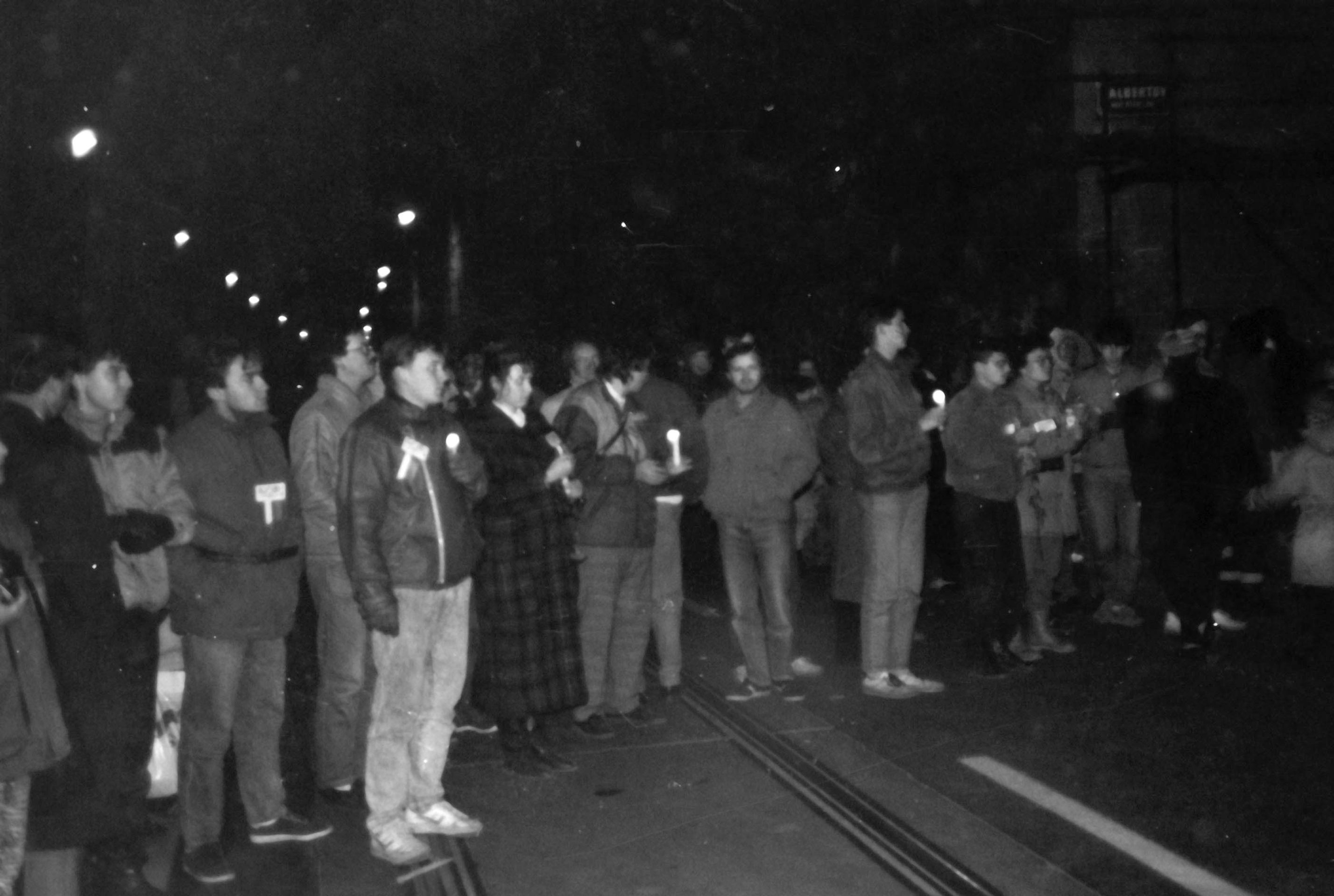 17. listopad 1989 - 2 - Historické fotografie ze 17. listopadu 1989 (2/8)