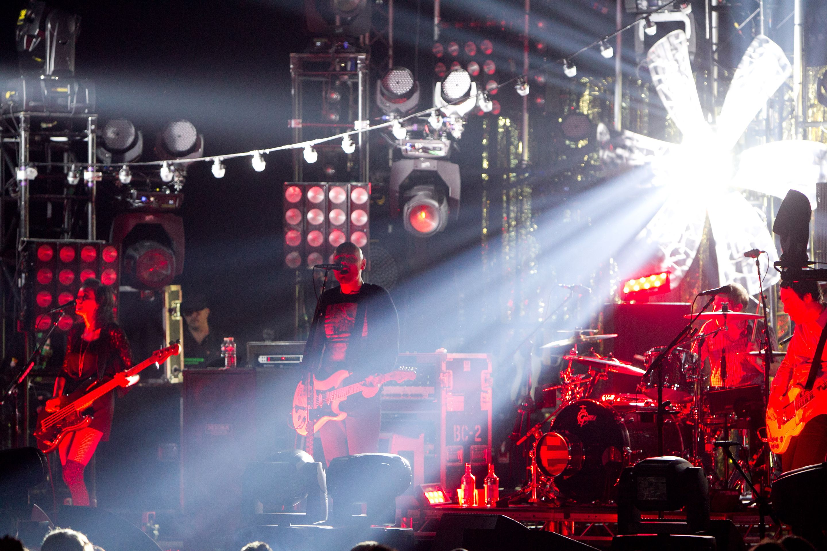 Smashing Pumpkins v Praze - 23 - GALERIE: Smashing Pumpkins řádili v Praze (23/29)