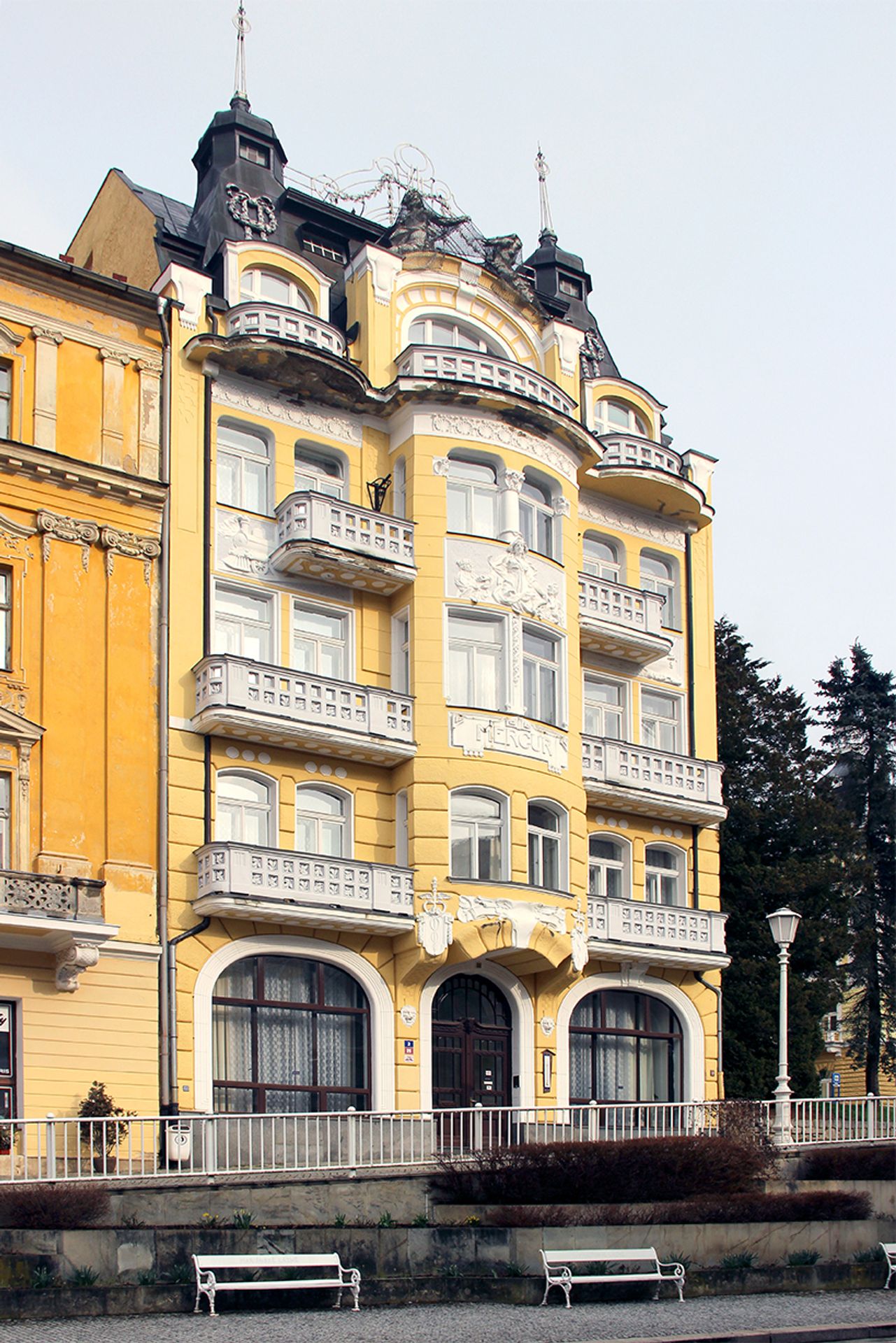 Nabízené nemovitosti ÚZSVM - Lázeňský Dům Mercur - 6 - GALERIE: Nabízené nemovitosti ÚZSVM (10/37)