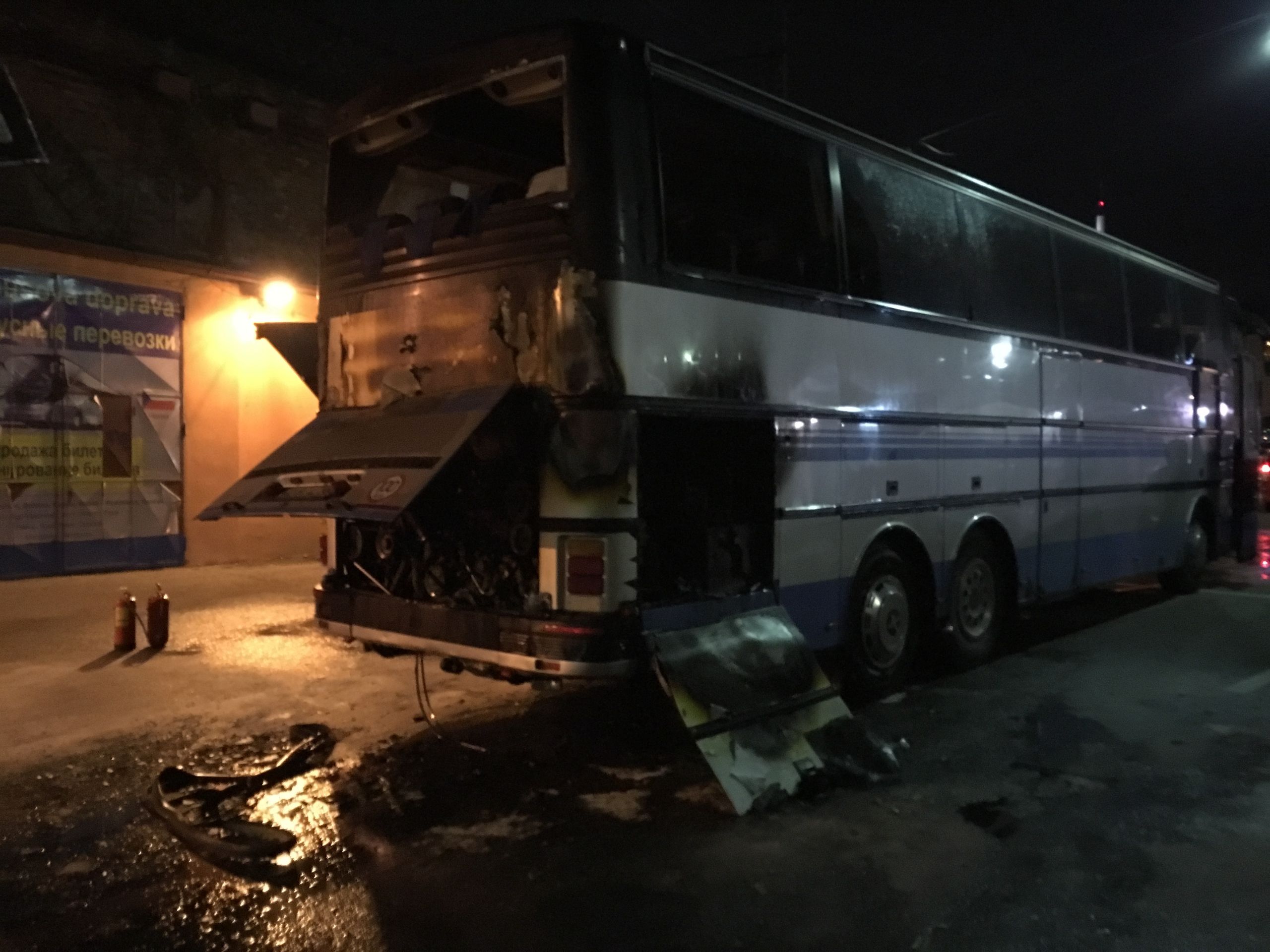 Požár autobusu na pražské Florenci - 3 - GALERIE: Požár autobusu na pražské Florenci (3/5)