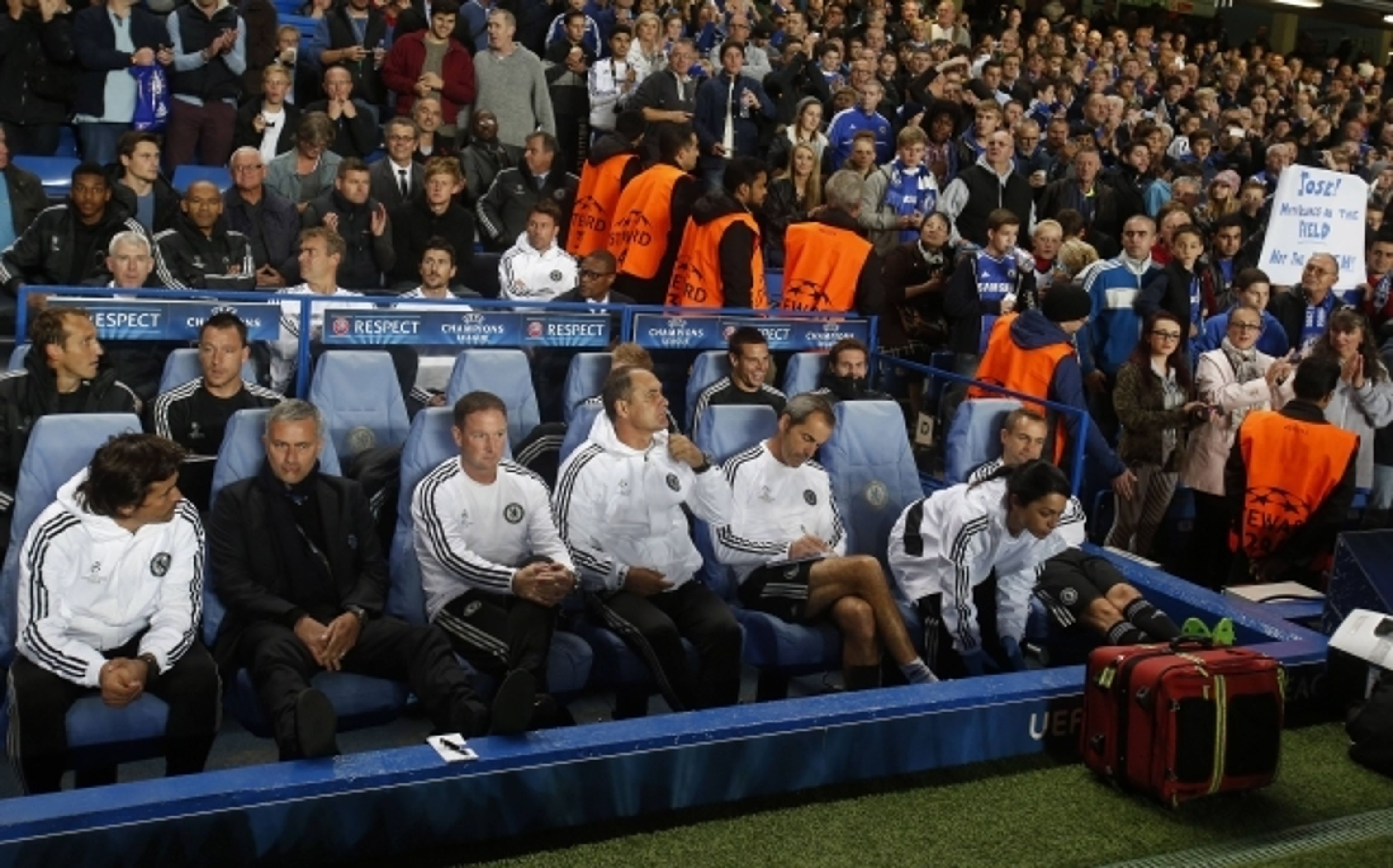 Chelsea - Basilej - 6 - GALERIE: Chelsea prohrála v Lize mistrů s Basilejí (4/7)