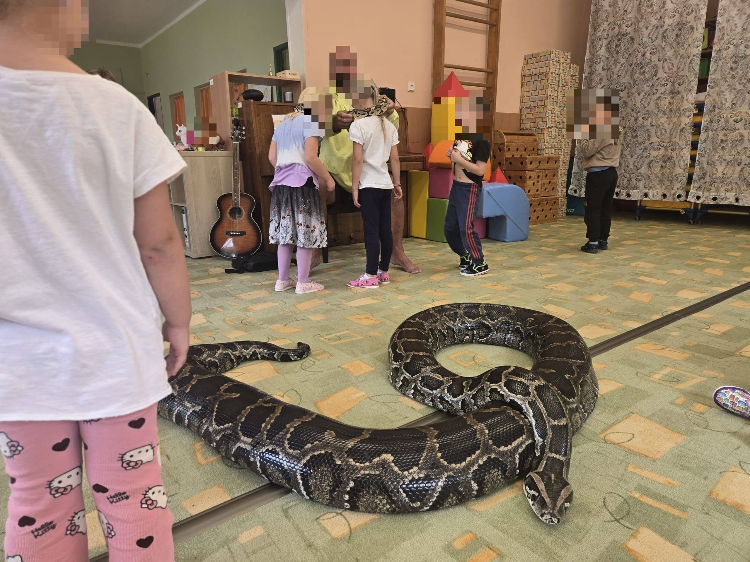 Program s hady v Mateřské škole Cetkovice - Program s hady v Mateřské škole Cetkovice (11/11)