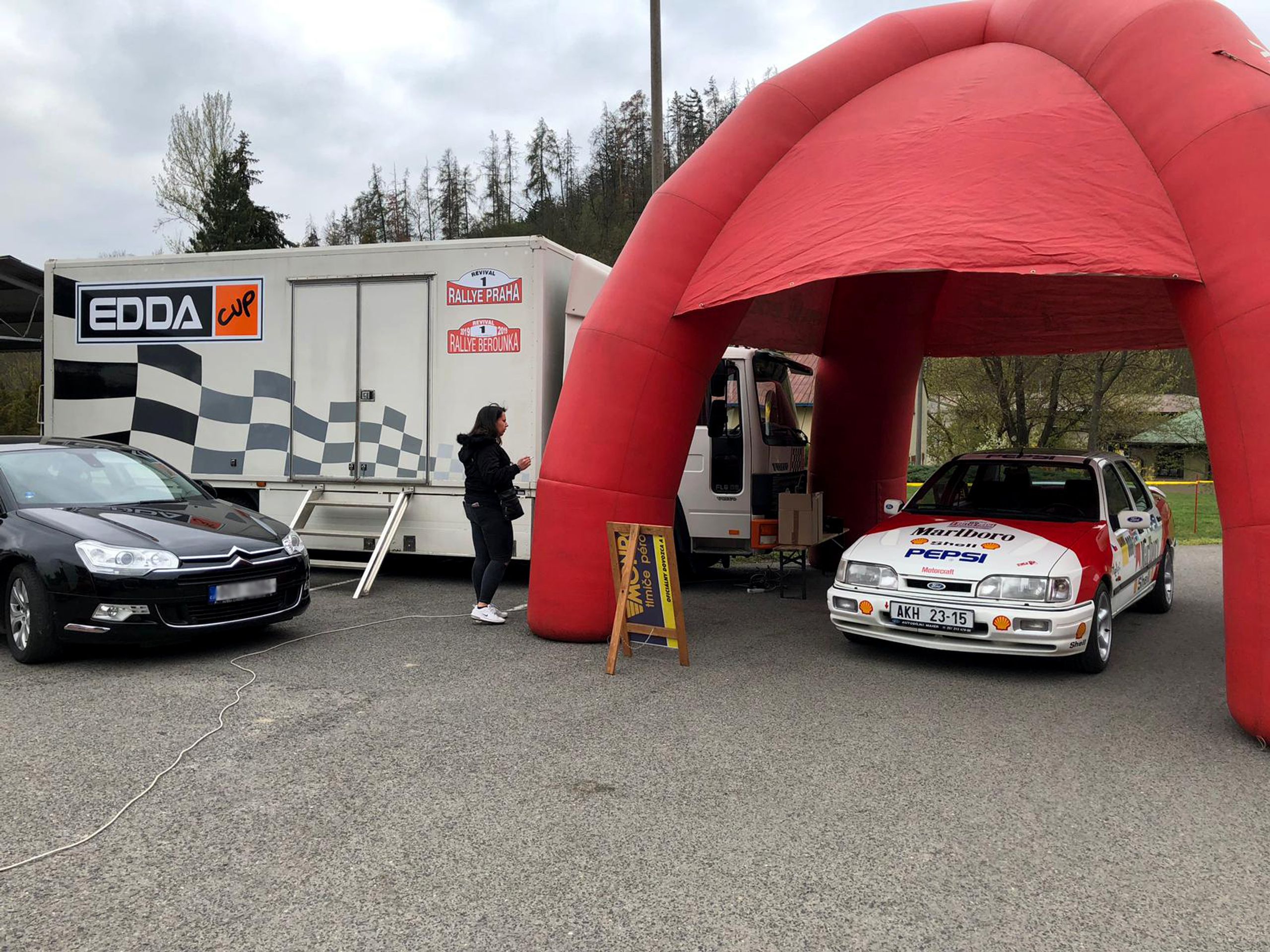 180 výjimečných rallye vozů v Praze - 2 - GALERIE: 180 výjimečných rallye vozů se bude prohánět v okolí Prahy! (2/8)
