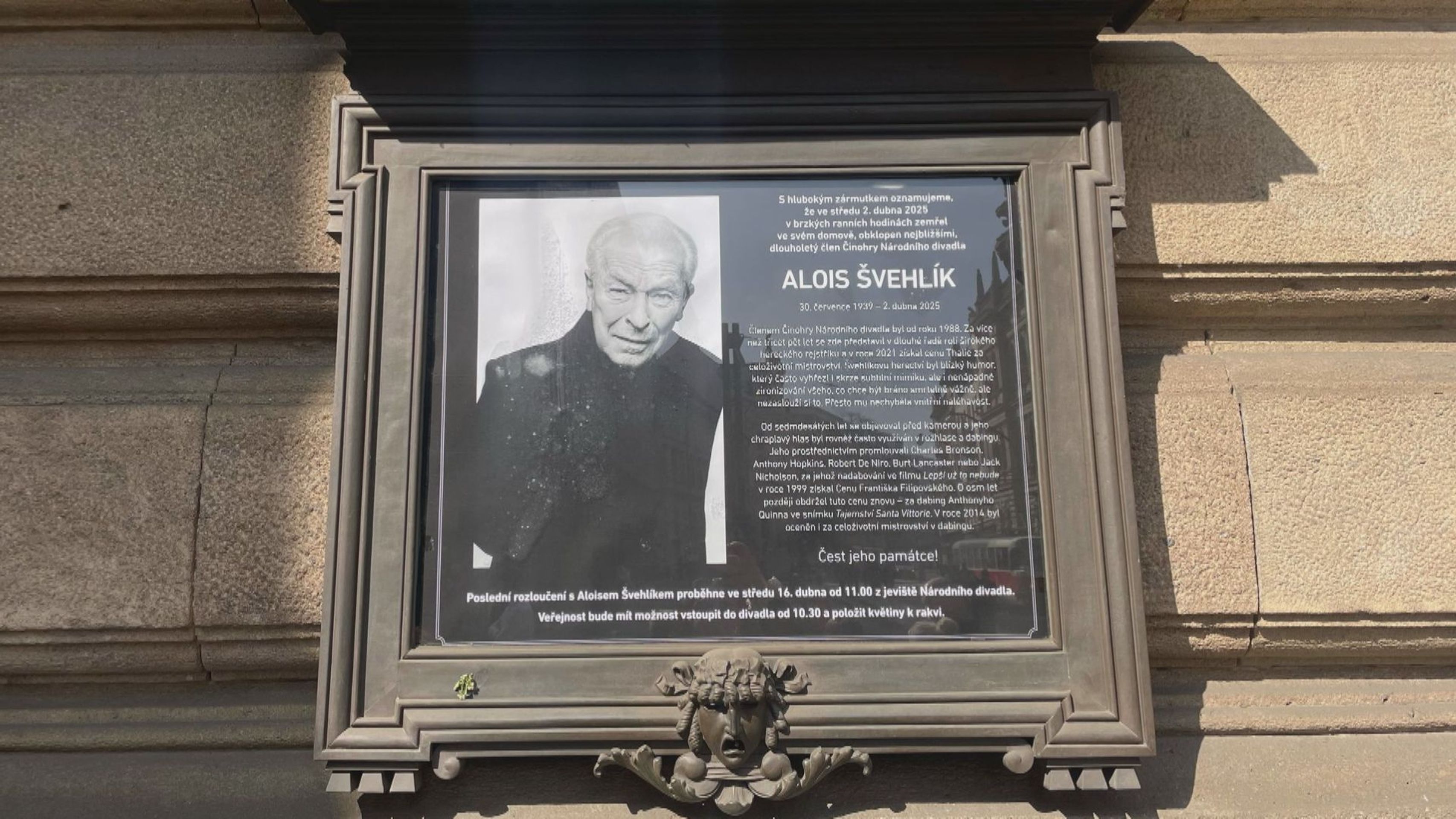 Poslední rozloučení s Aloisem Švehlíkem v Praze v Národním divadle - Poslední rozloučení s Aloisem Švehlíkem (6/6)