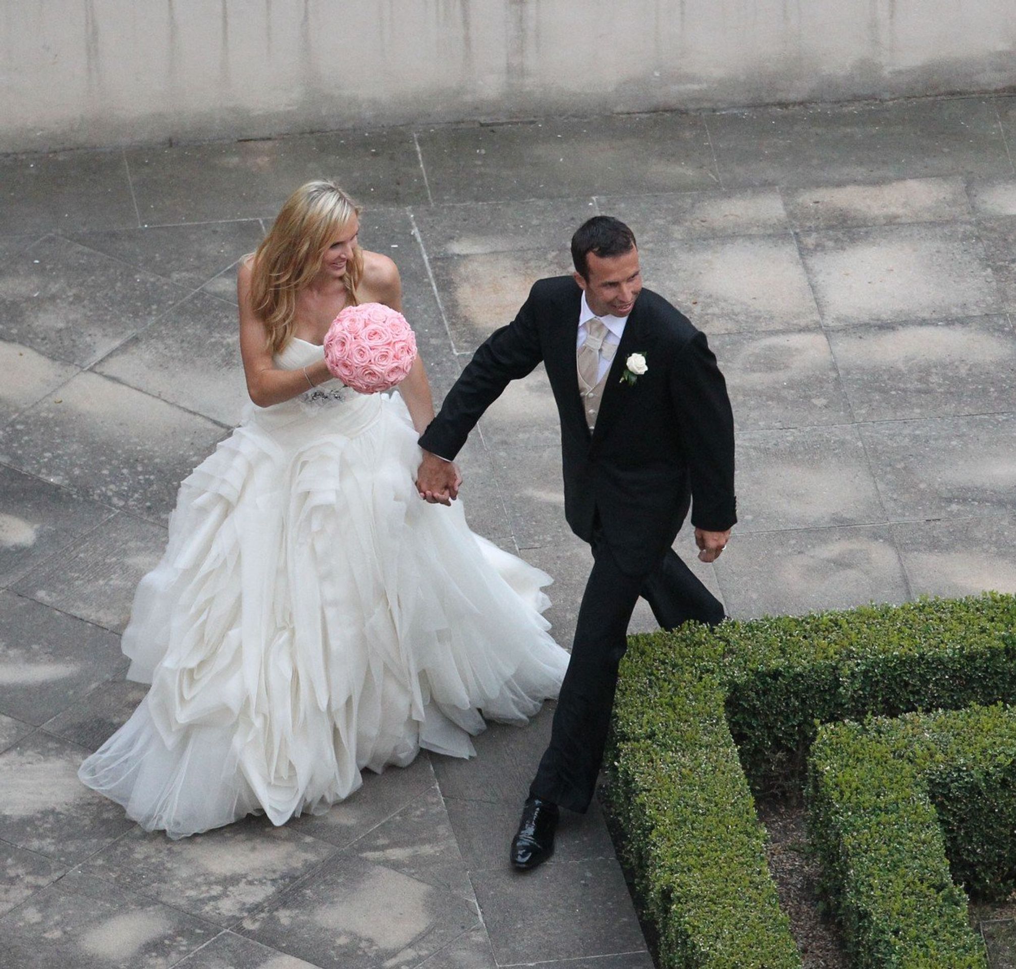 Radek Štěpánek a Nicole Vaidišová na první svatbě v roce 2010 - GALERIE: První svatba Radka Štěpánka a Nicole Vaidišové (5/5)