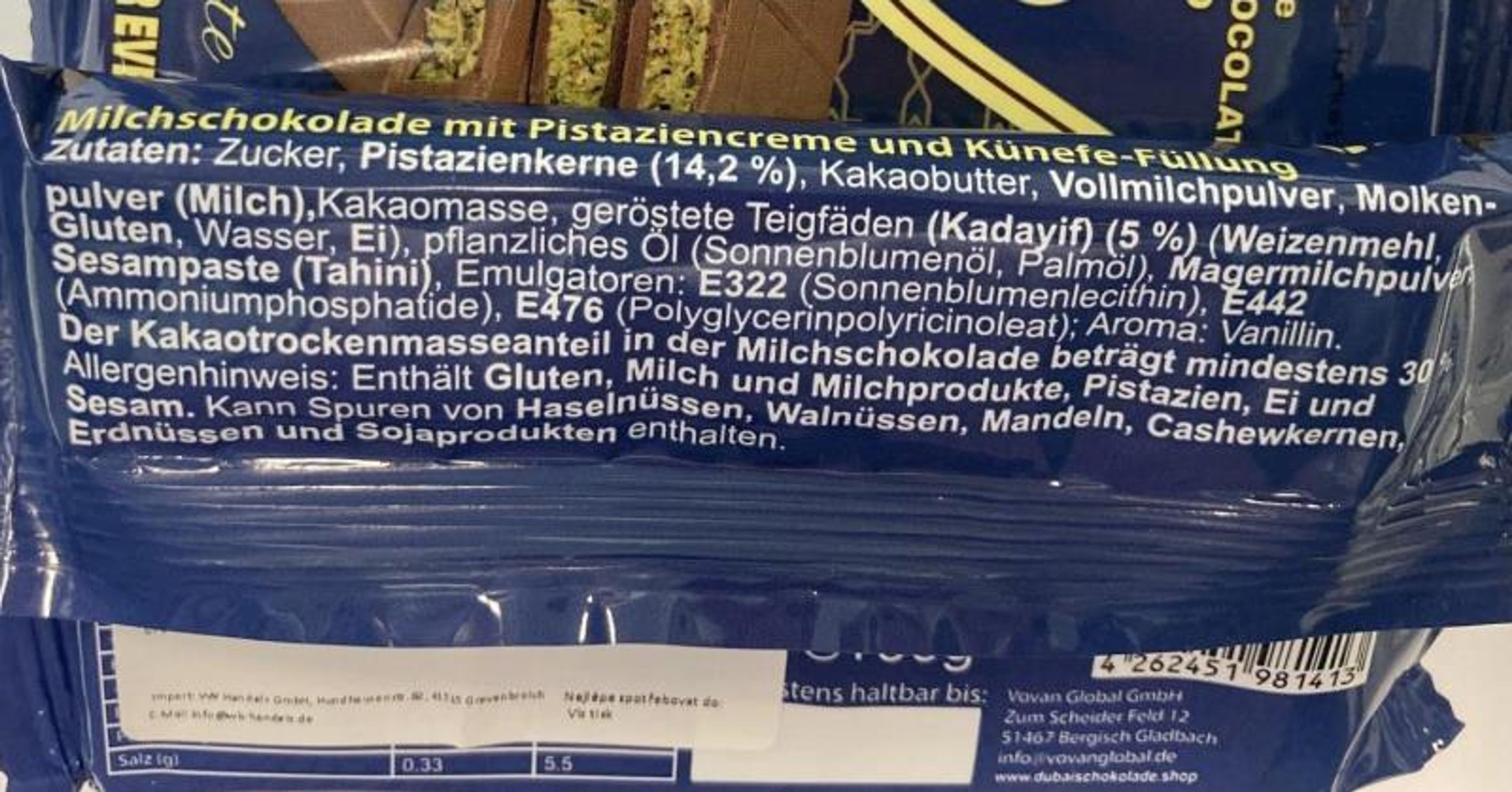 Dubai Style, Mléčná čokoláda s pistáciovým krémem a náplní Kunefe - Hlíva ústřičná a Dubai Style, Mléčná čokoláda (9/10)