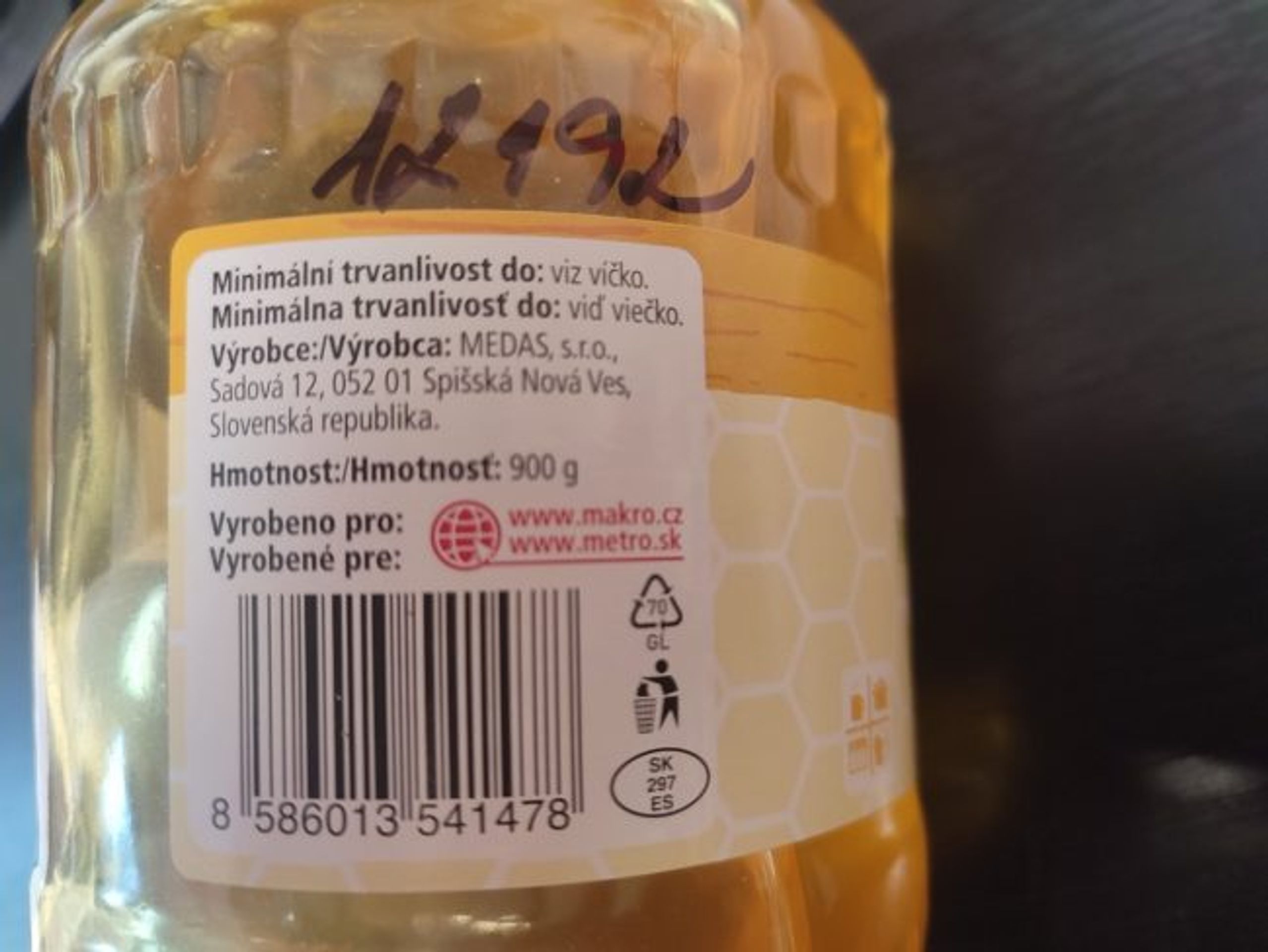 Med-lipový-4-650x488 - Nebezpečný med (1/1)
